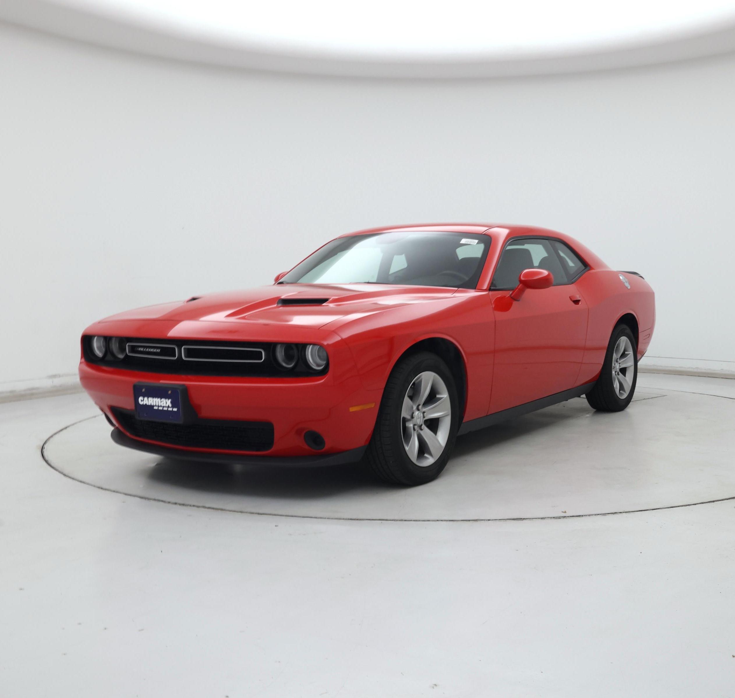 Thumbnail: 2016 Dodge Challenger - 4