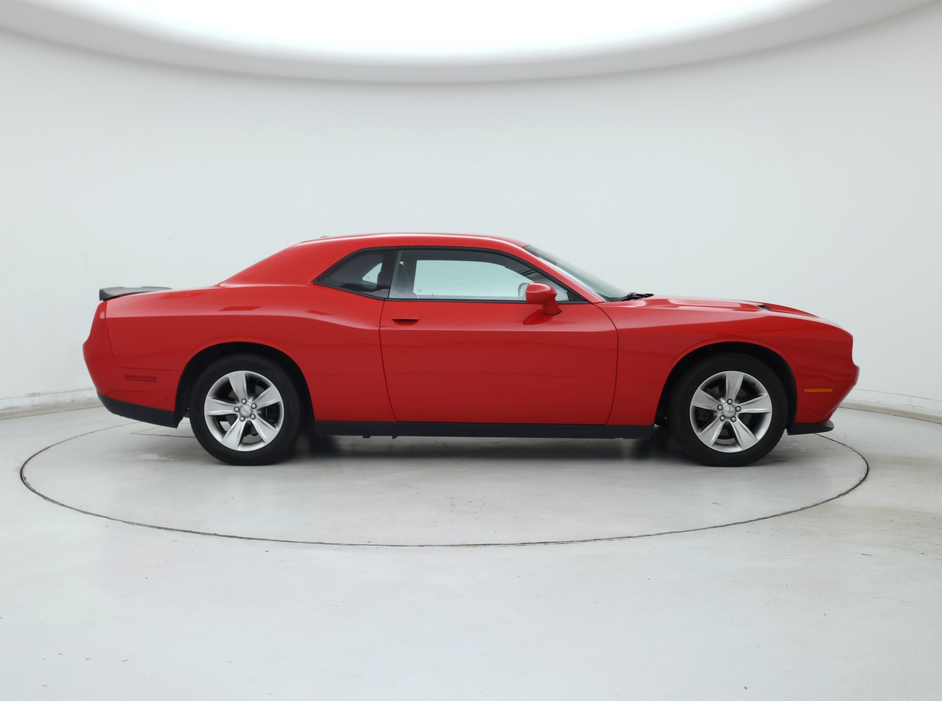 Thumbnail: 2016 Dodge Challenger - 7