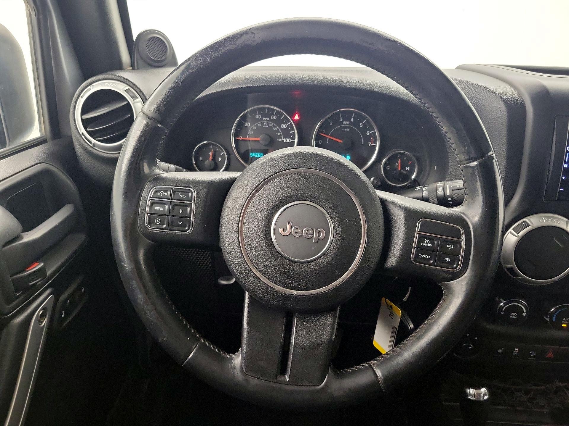 Thumbnail: 2014 Jeep Wrangler - 10