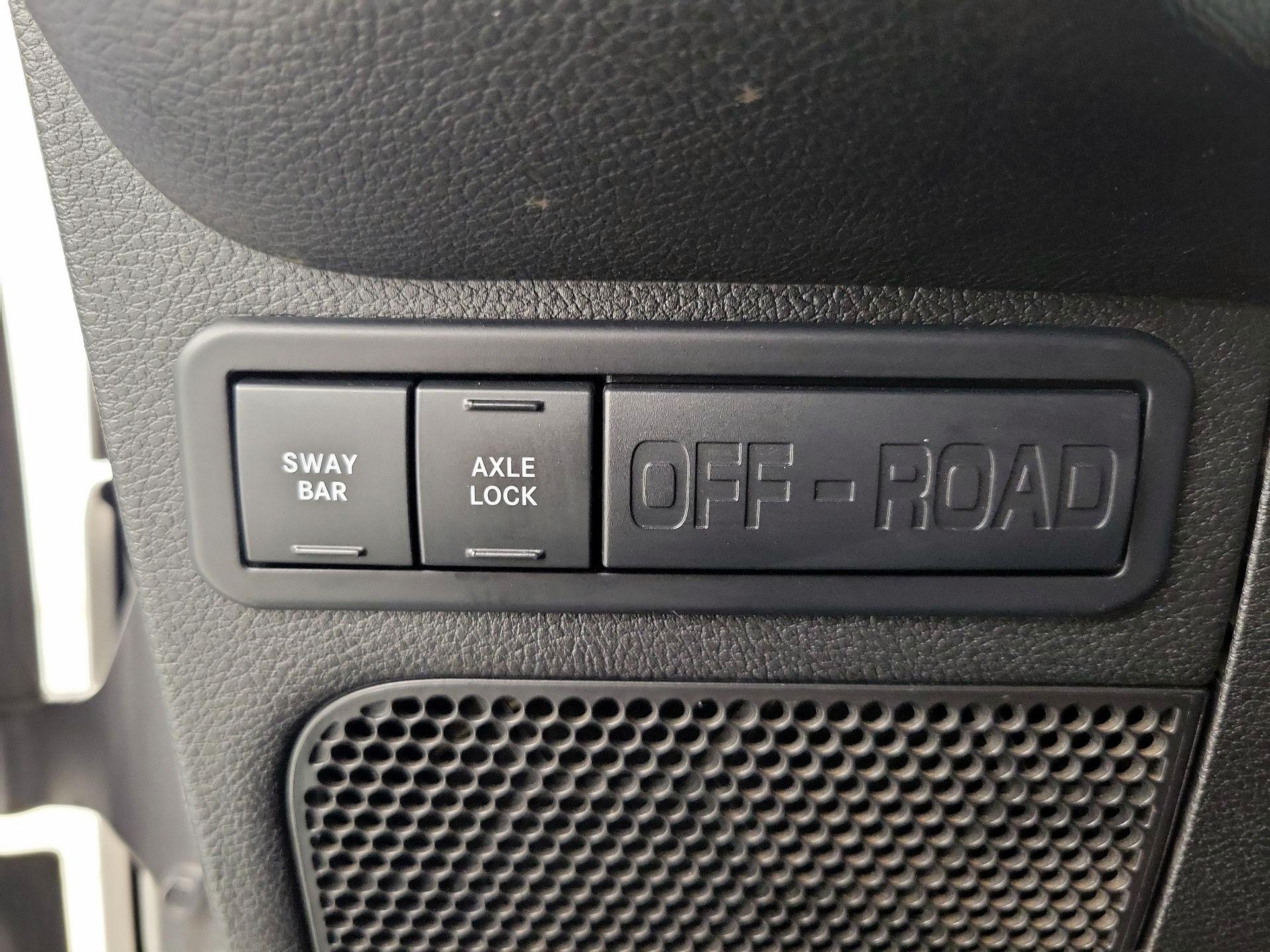 Thumbnail: 2014 Jeep Wrangler - 13