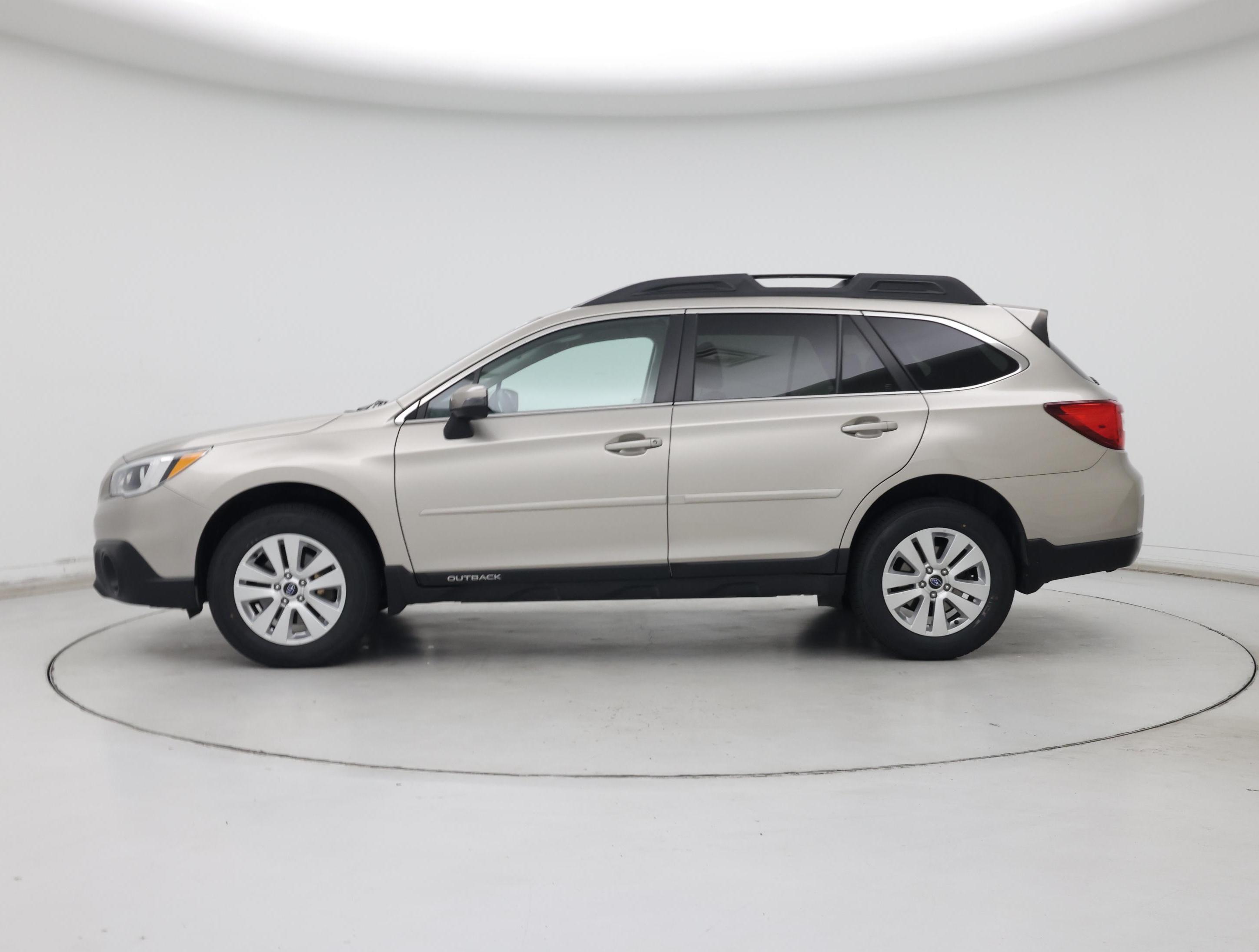 Thumbnail: 2015 Subaru Outback - 3