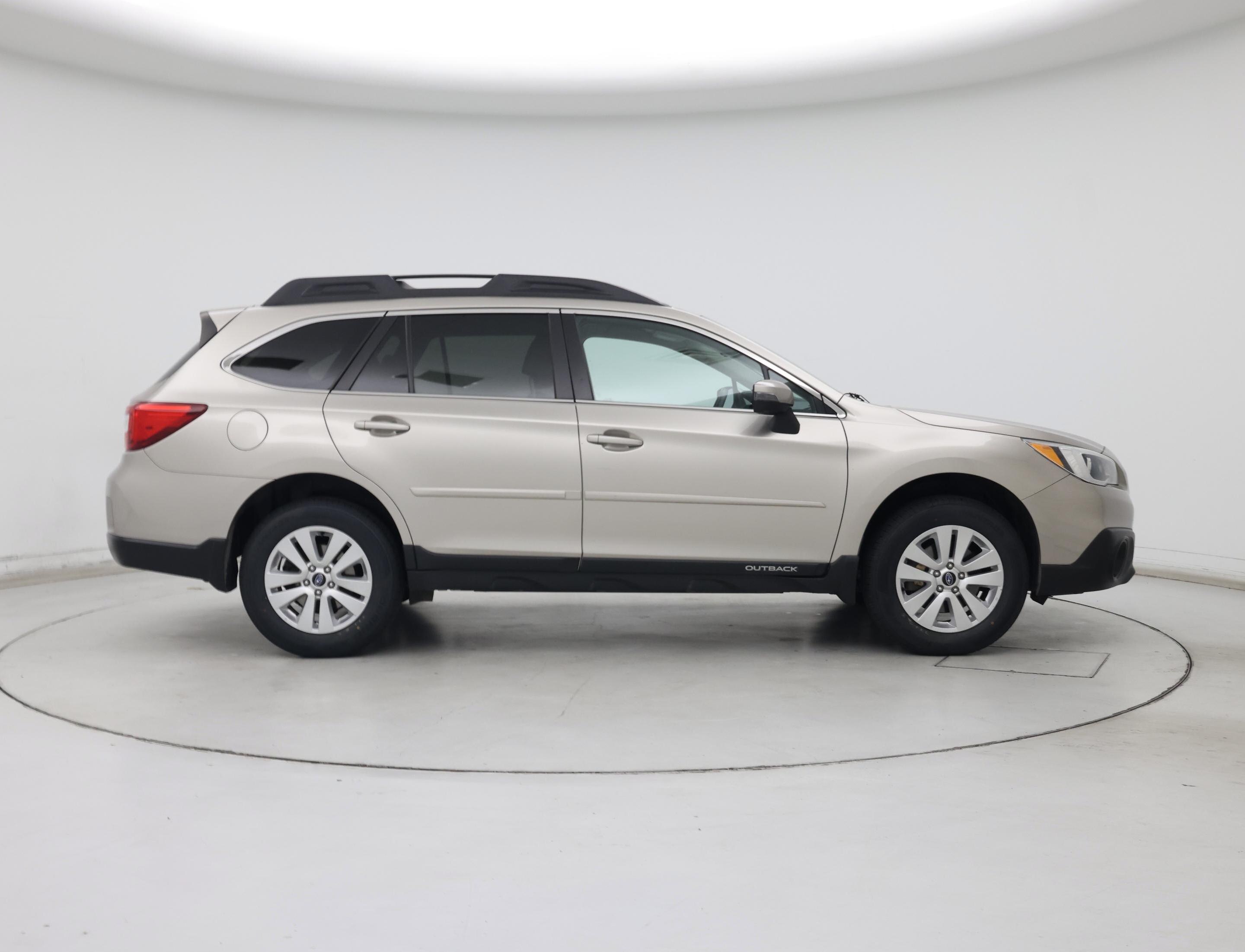 Thumbnail: 2015 Subaru Outback - 7