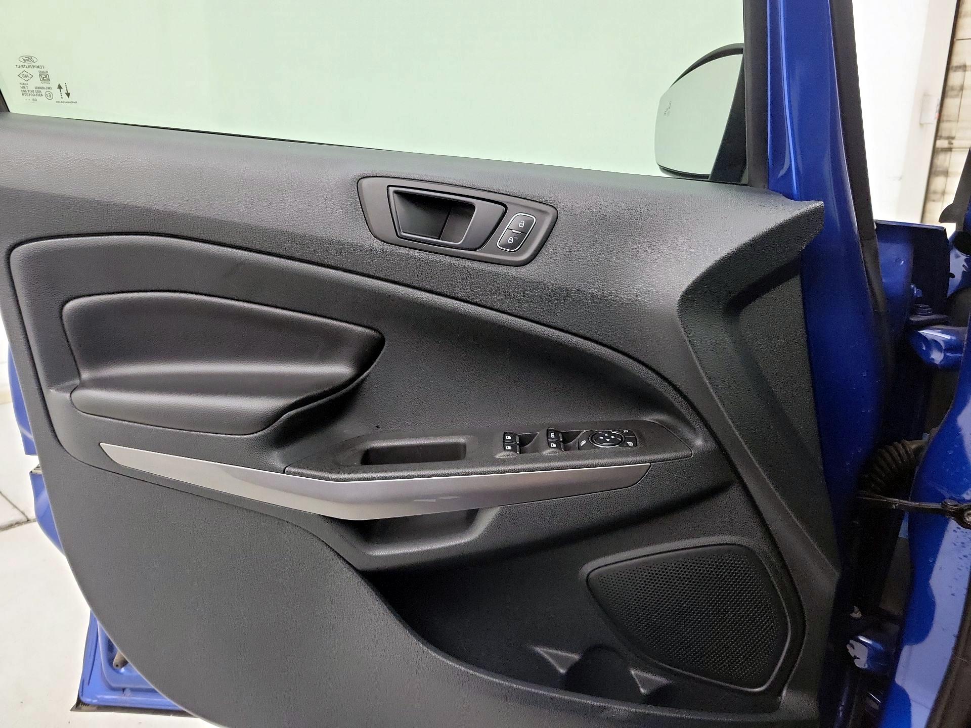 Thumbnail: 2021 Ford EcoSport - 10