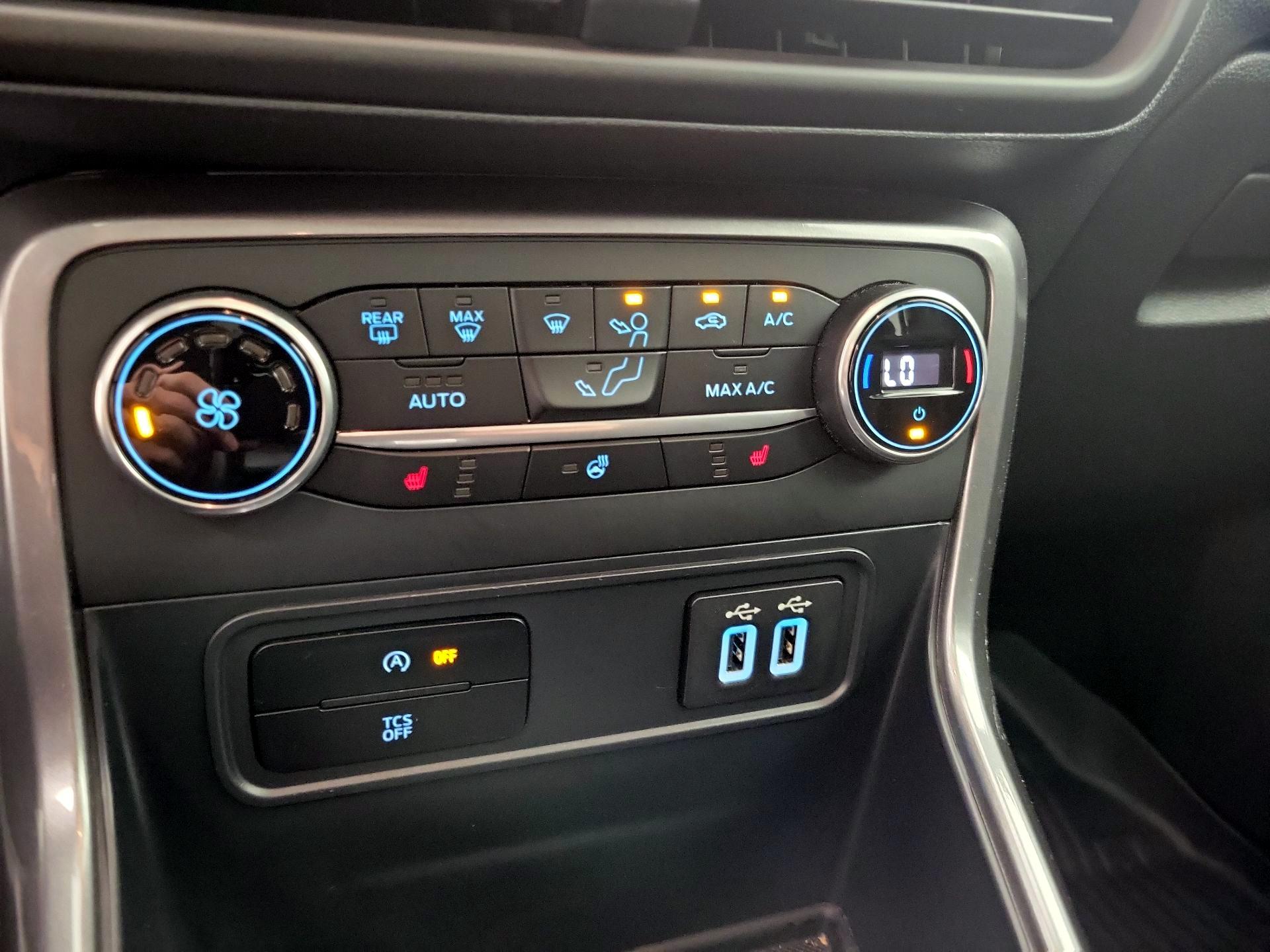 Thumbnail: 2021 Ford EcoSport - 15