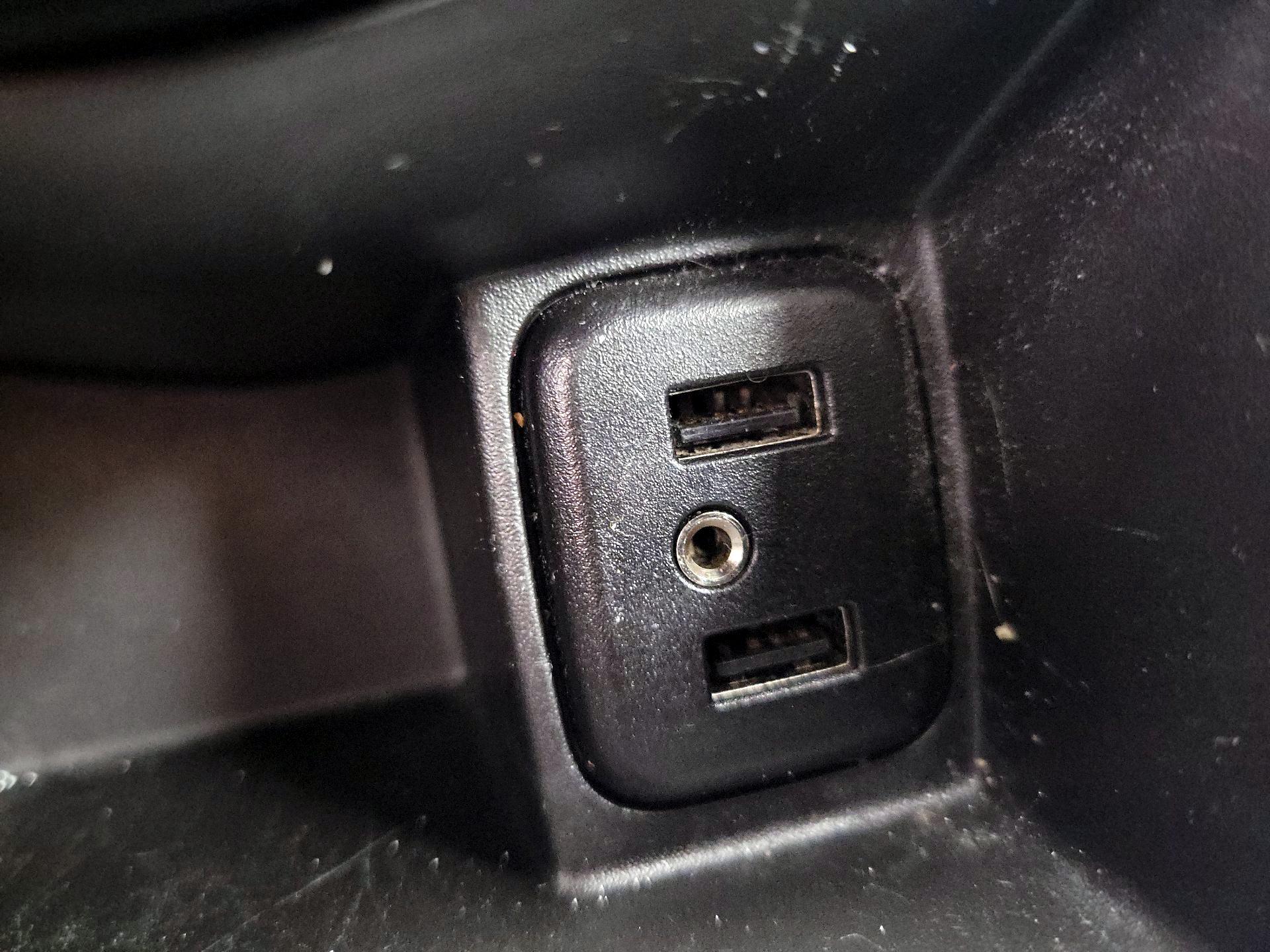 Thumbnail: 2019 Chevrolet Sonic - 18