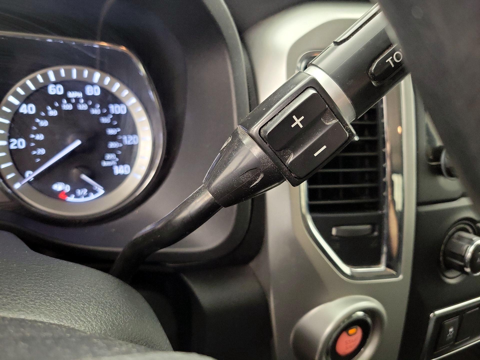Thumbnail: 2018 Nissan Titan - 17