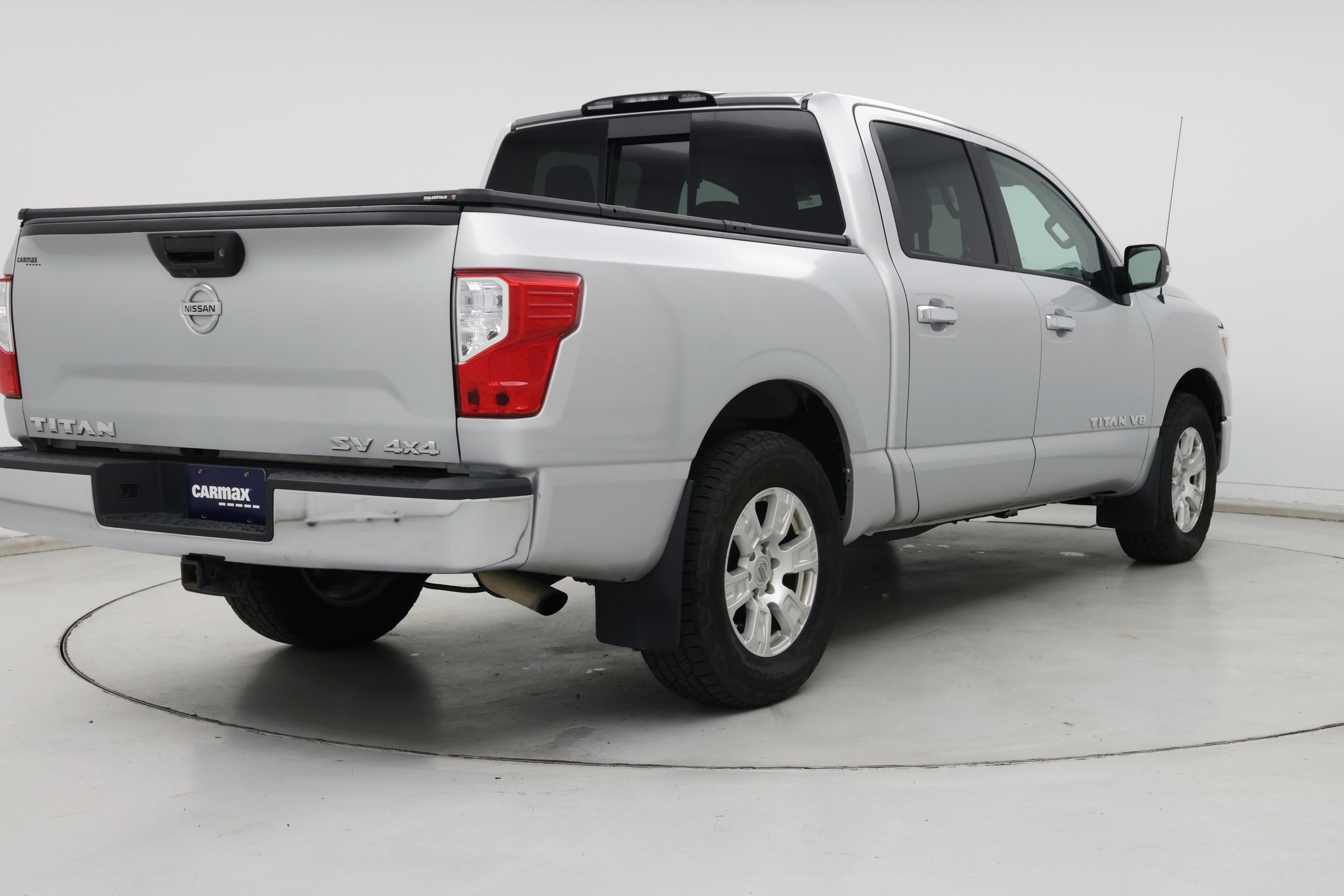Thumbnail: 2018 Nissan Titan - 8