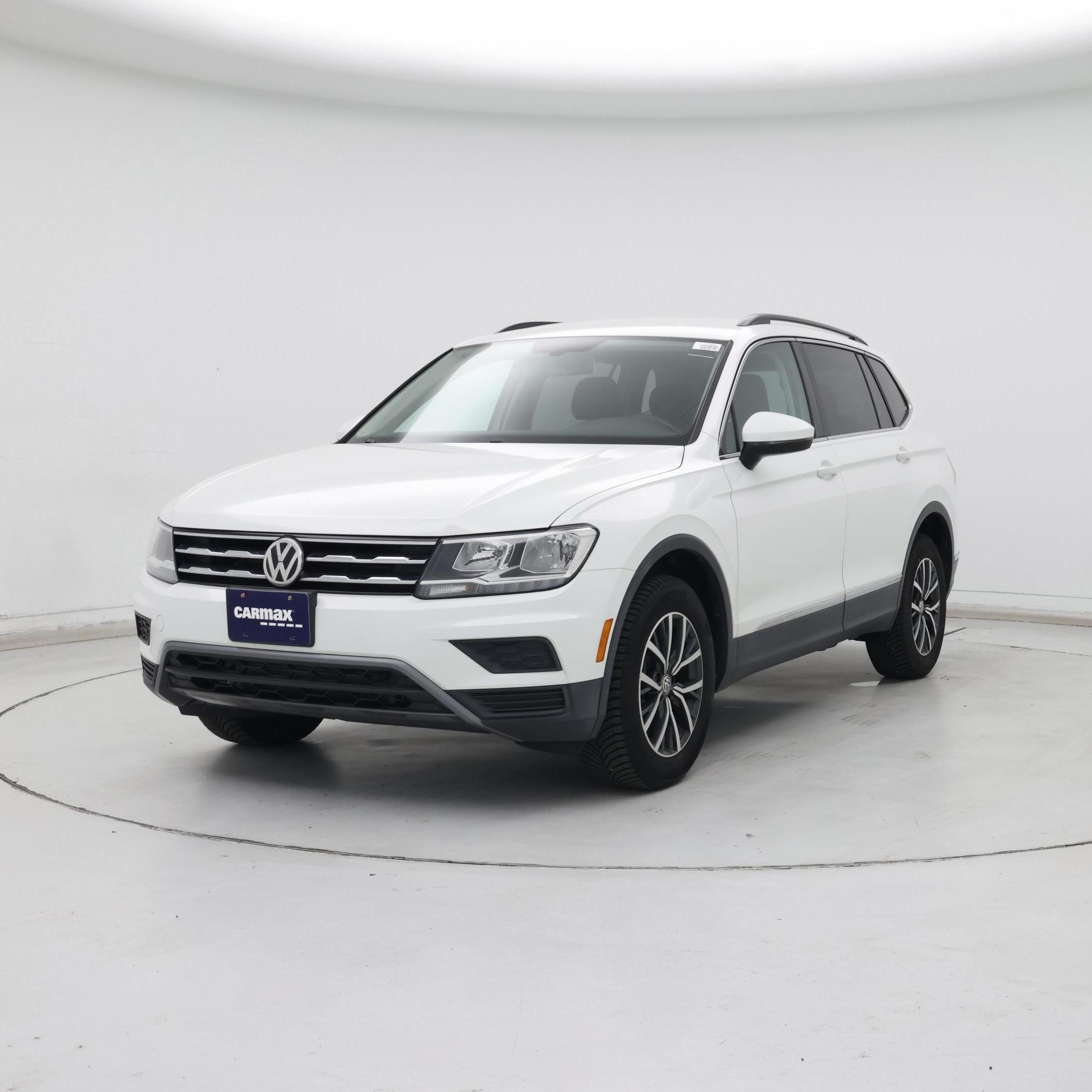 Thumbnail: 2018 Volkswagen Tiguan - 4