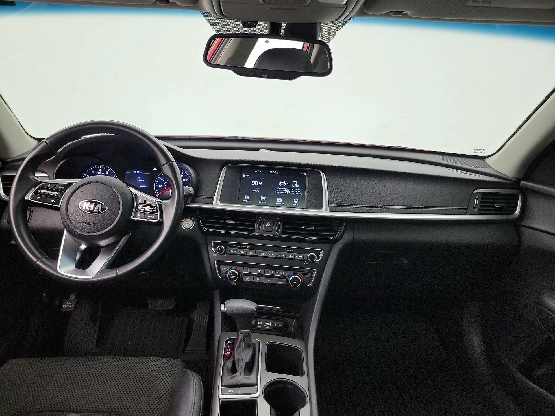 Thumbnail: 2019 Kia Optima - 9