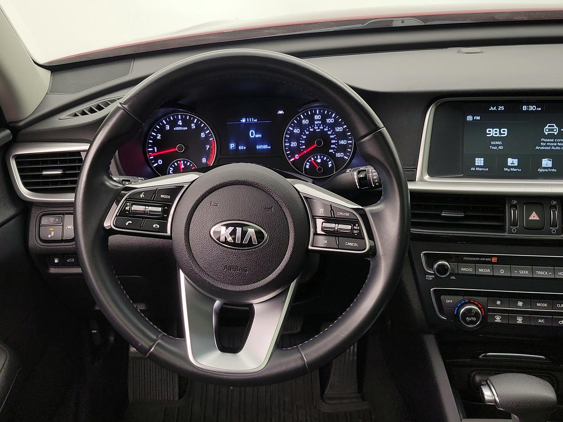 Thumbnail: 2019 Kia Optima - 10