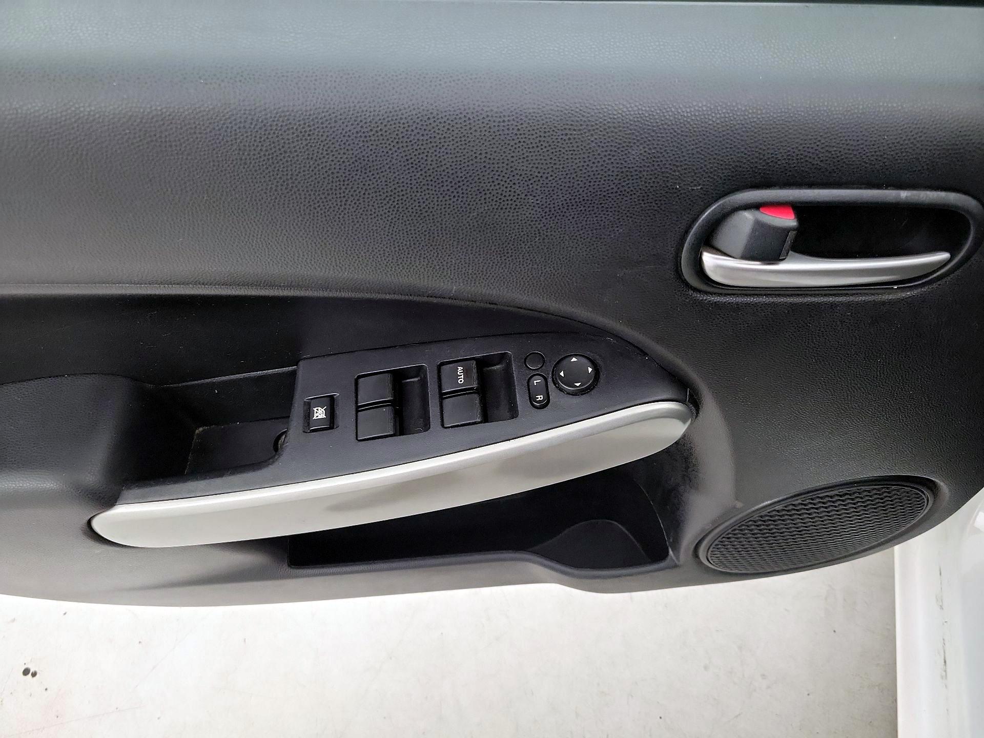 Thumbnail: 2014 Mazda Mazda2 - 12
