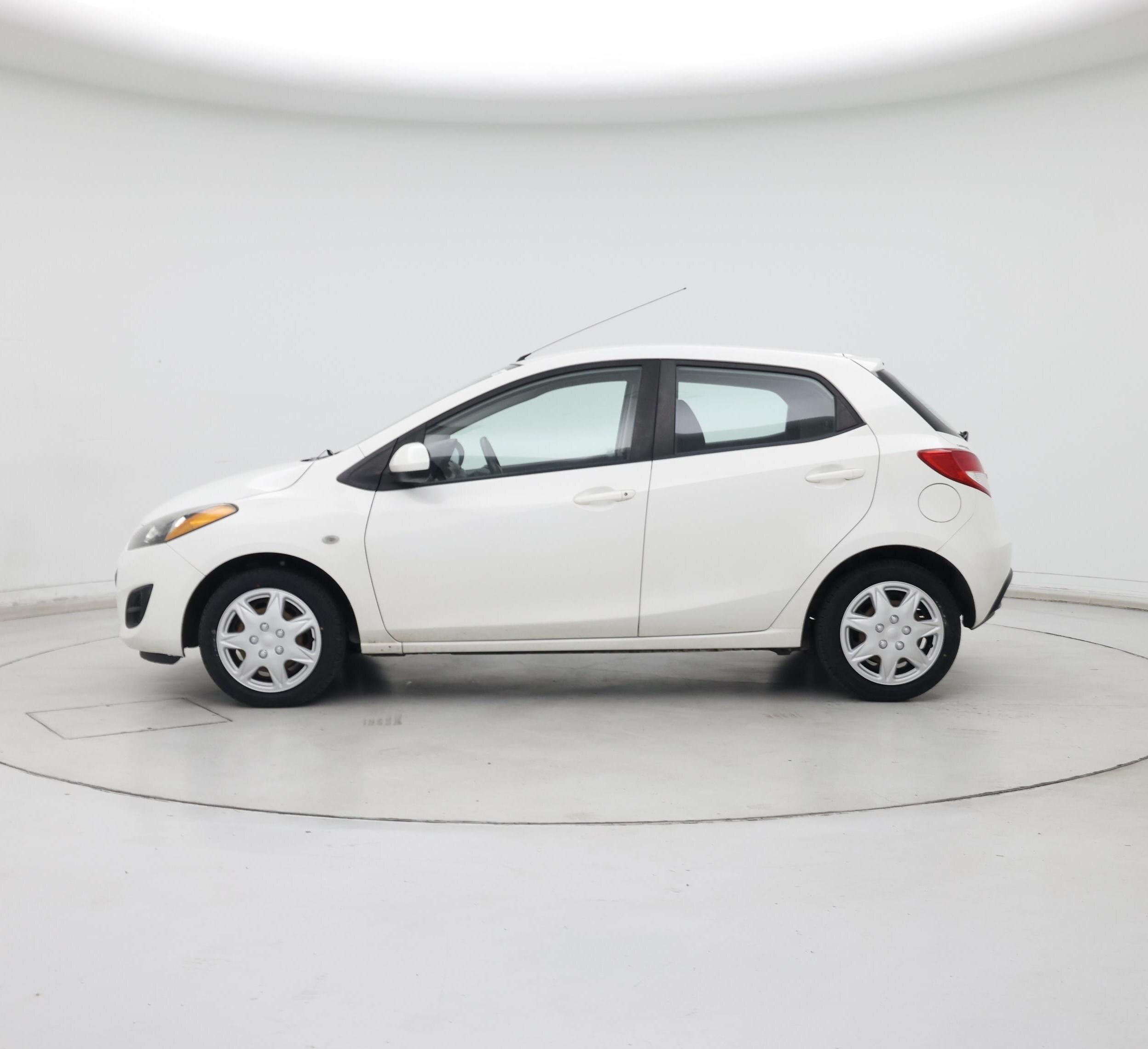 Thumbnail: 2014 Mazda Mazda2 - 3