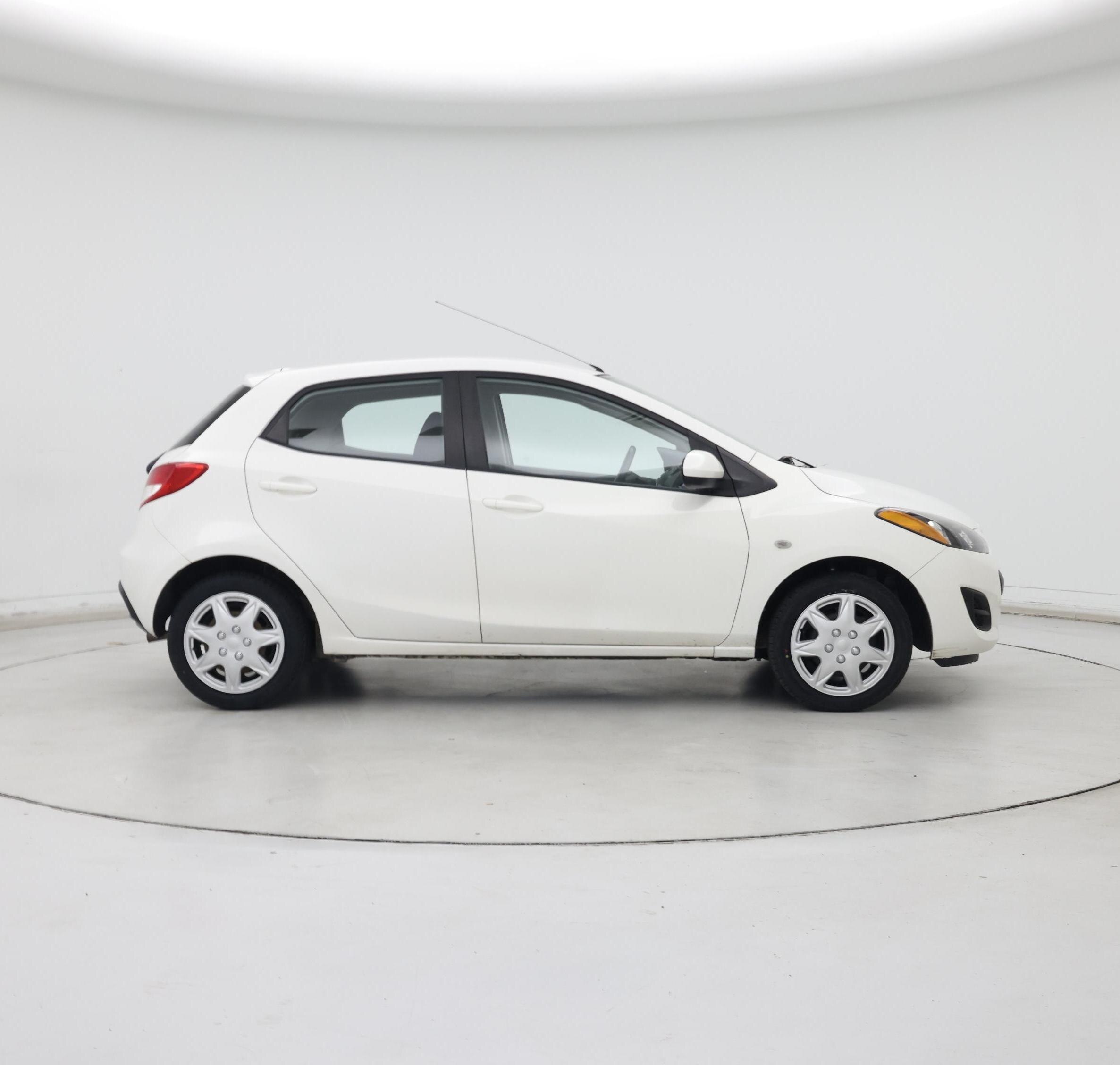 Thumbnail: 2014 Mazda Mazda2 - 7