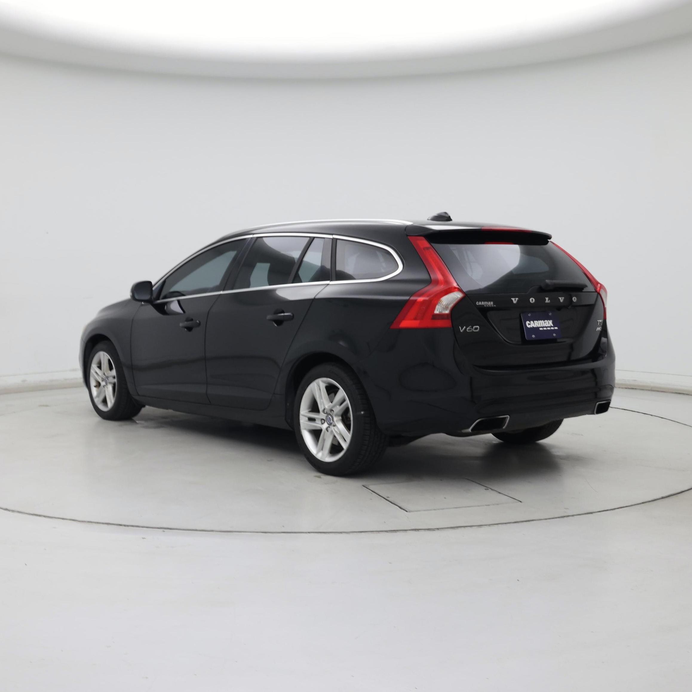 Thumbnail: 2015 Volvo V60 - 2
