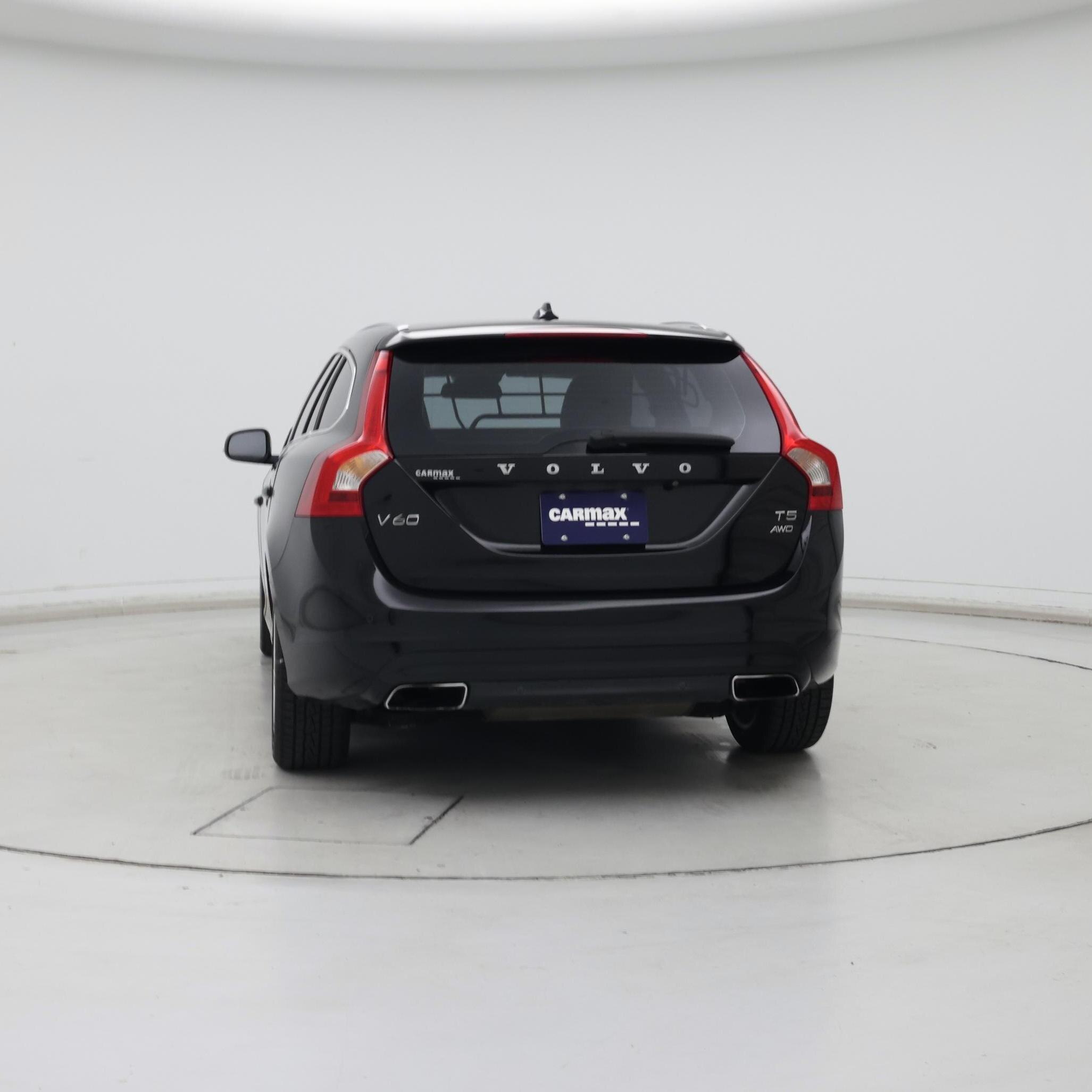 Thumbnail: 2015 Volvo V60 - 6