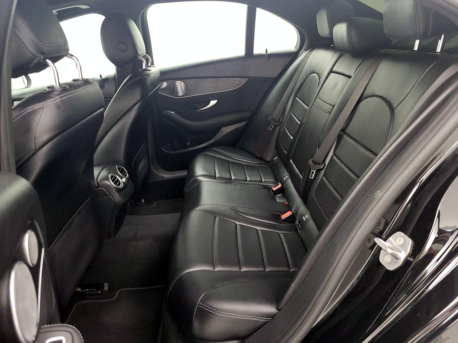 Thumbnail: 2021 Mercedes-Benz C-Class - 20