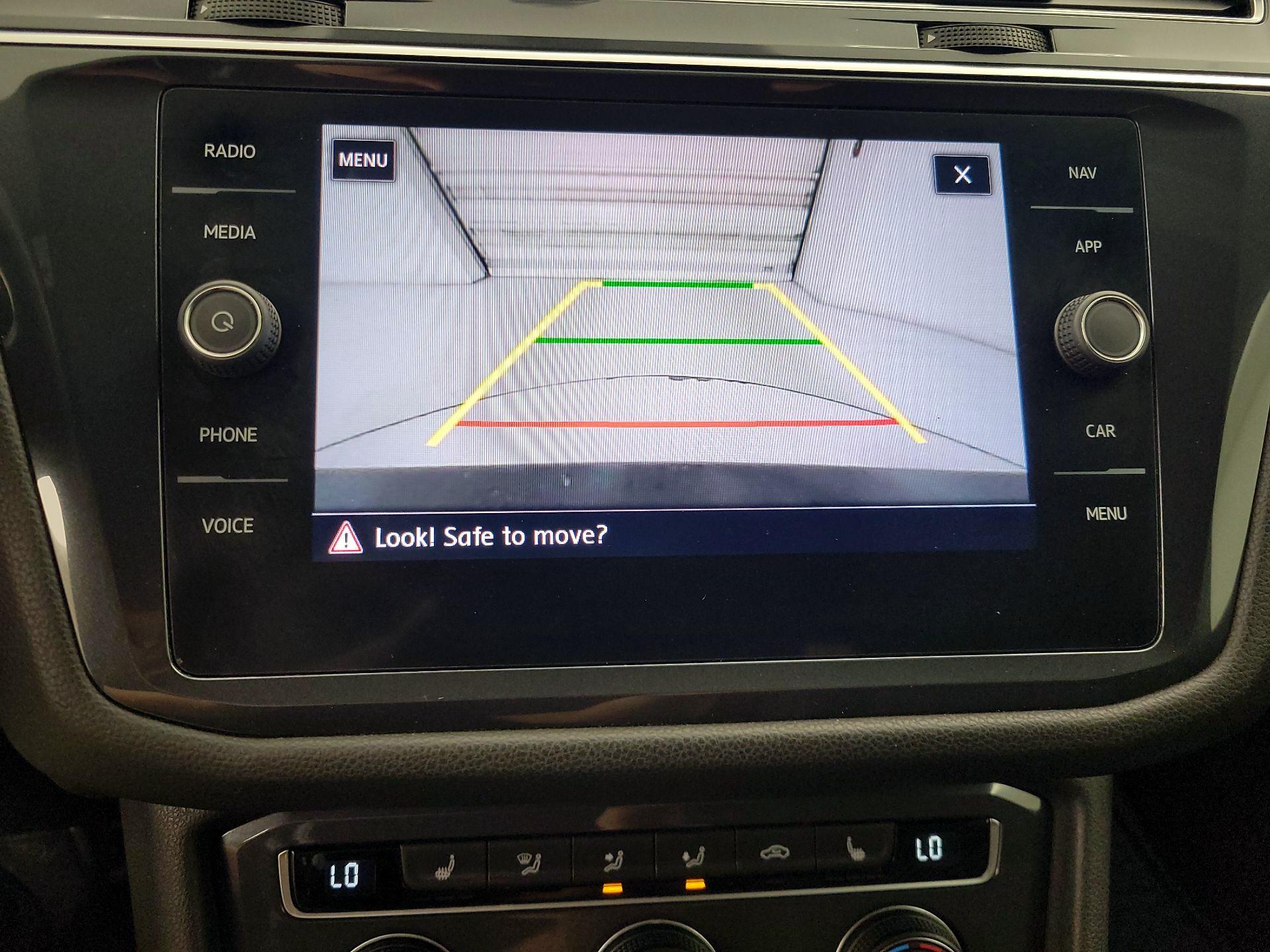 Thumbnail: 2019 Volkswagen Tiguan - 14