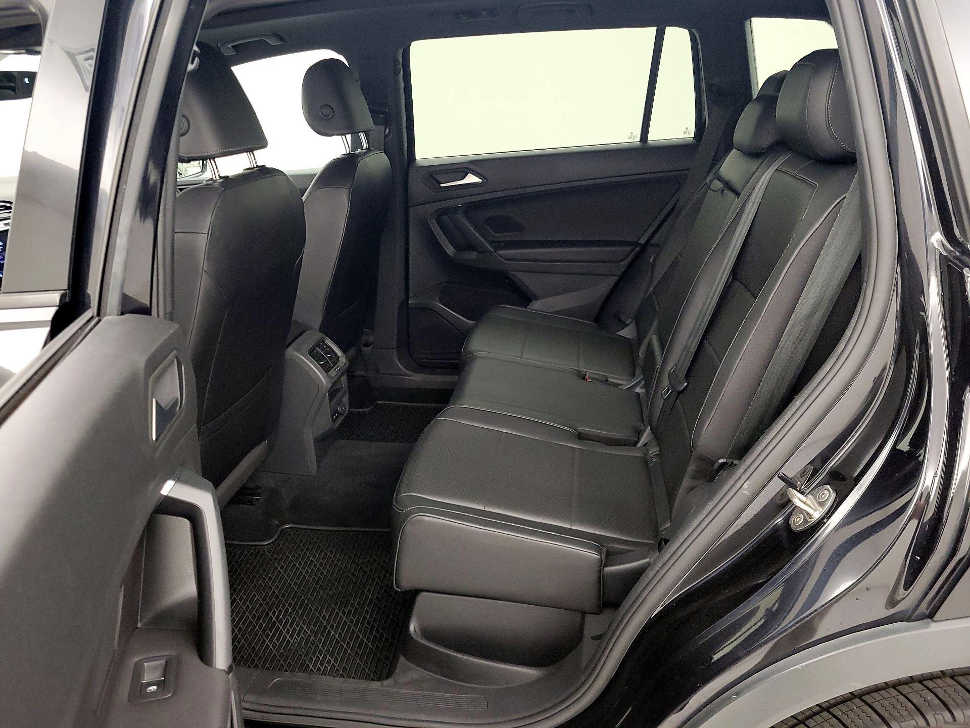 Thumbnail: 2019 Volkswagen Tiguan - 19