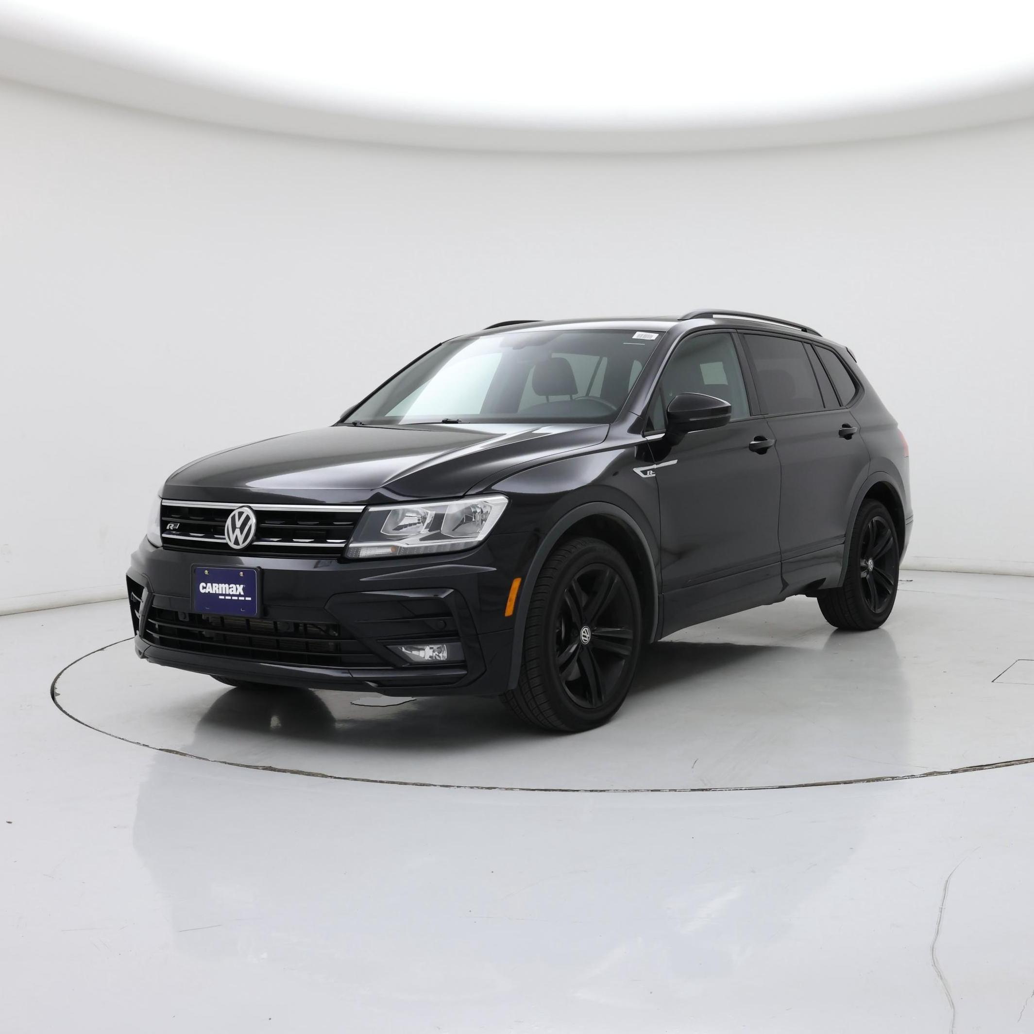 Thumbnail: 2019 Volkswagen Tiguan - 4