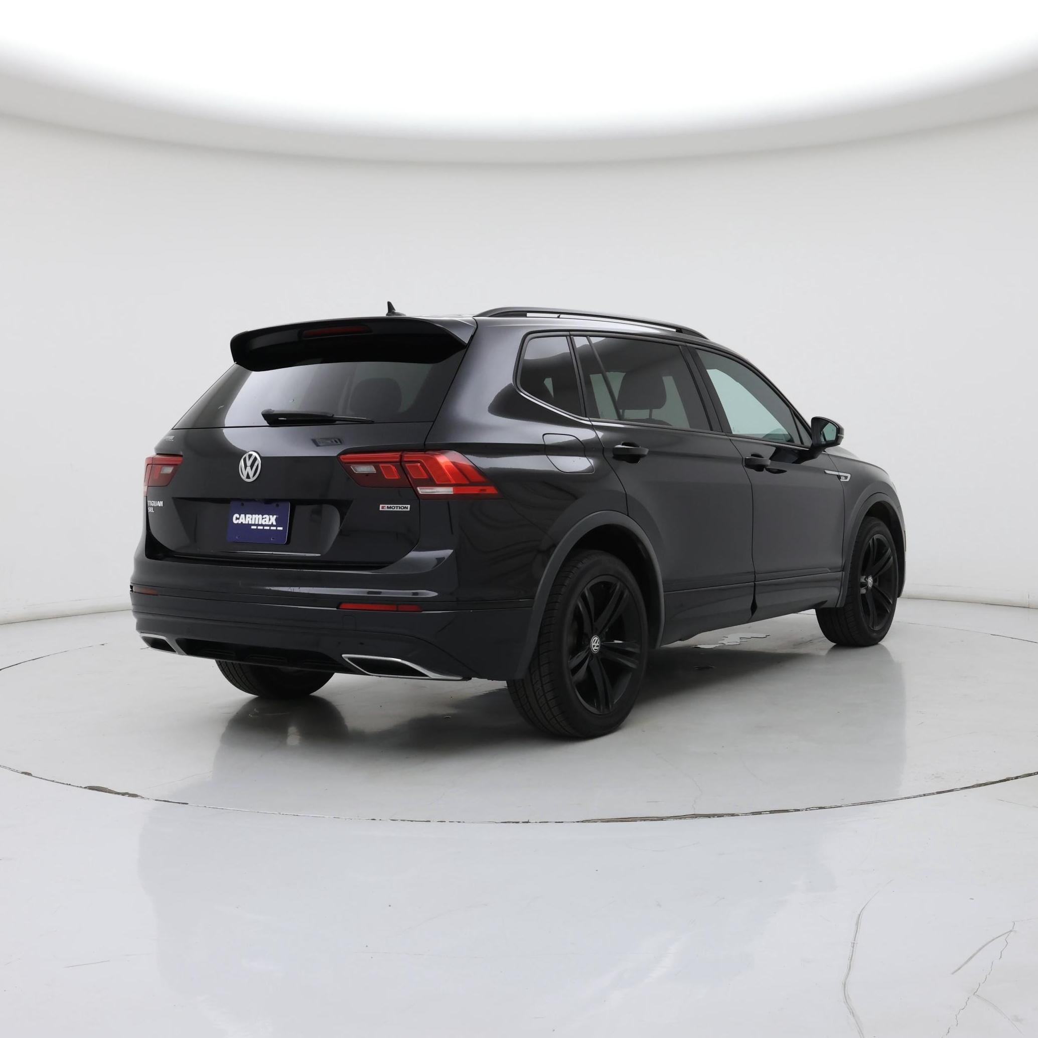 Thumbnail: 2019 Volkswagen Tiguan - 8