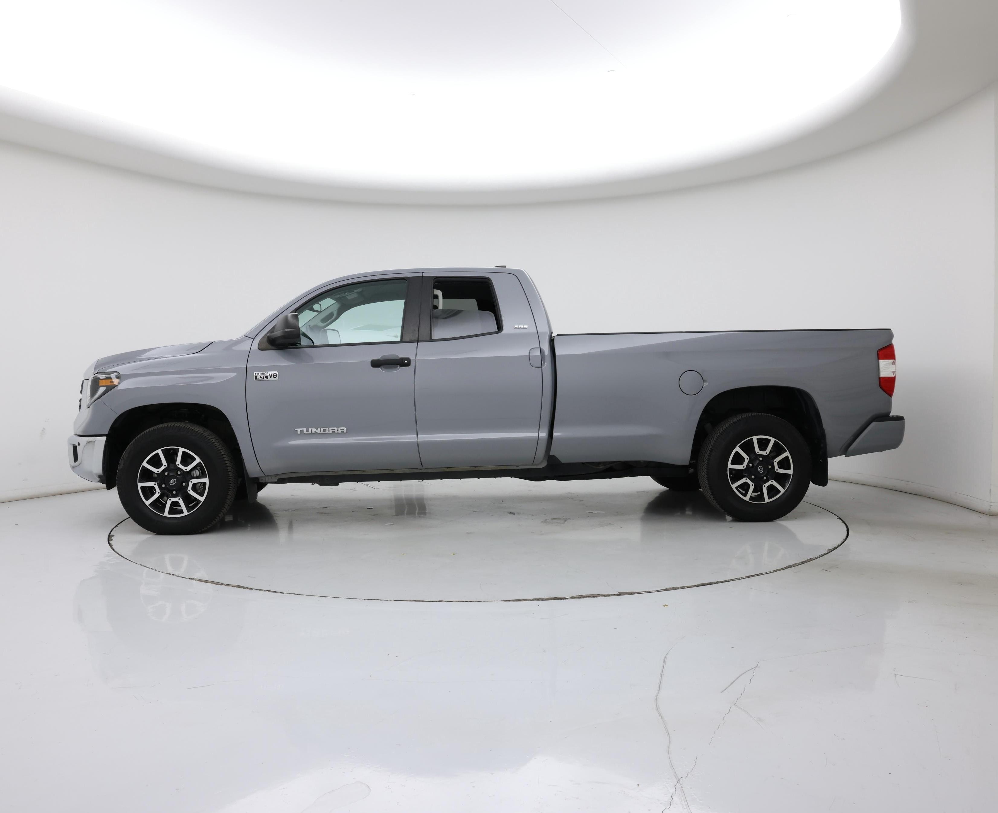 Thumbnail: 2021 Toyota Tundra - 3