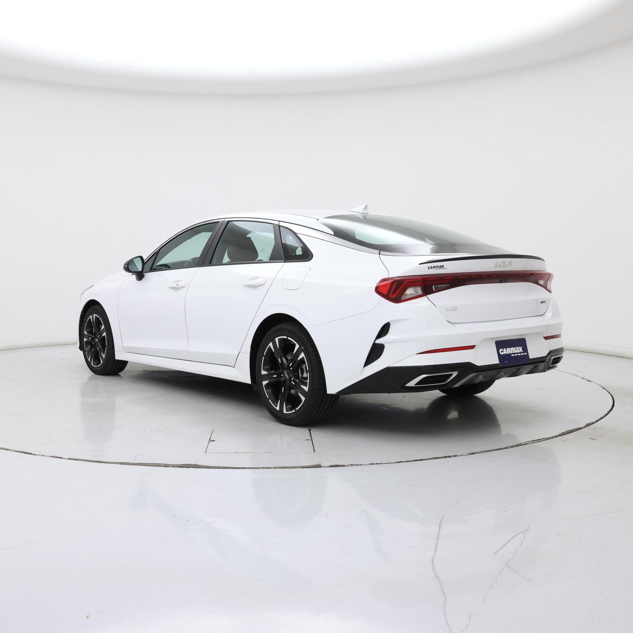 Thumbnail: 2023 Kia K5 - 2