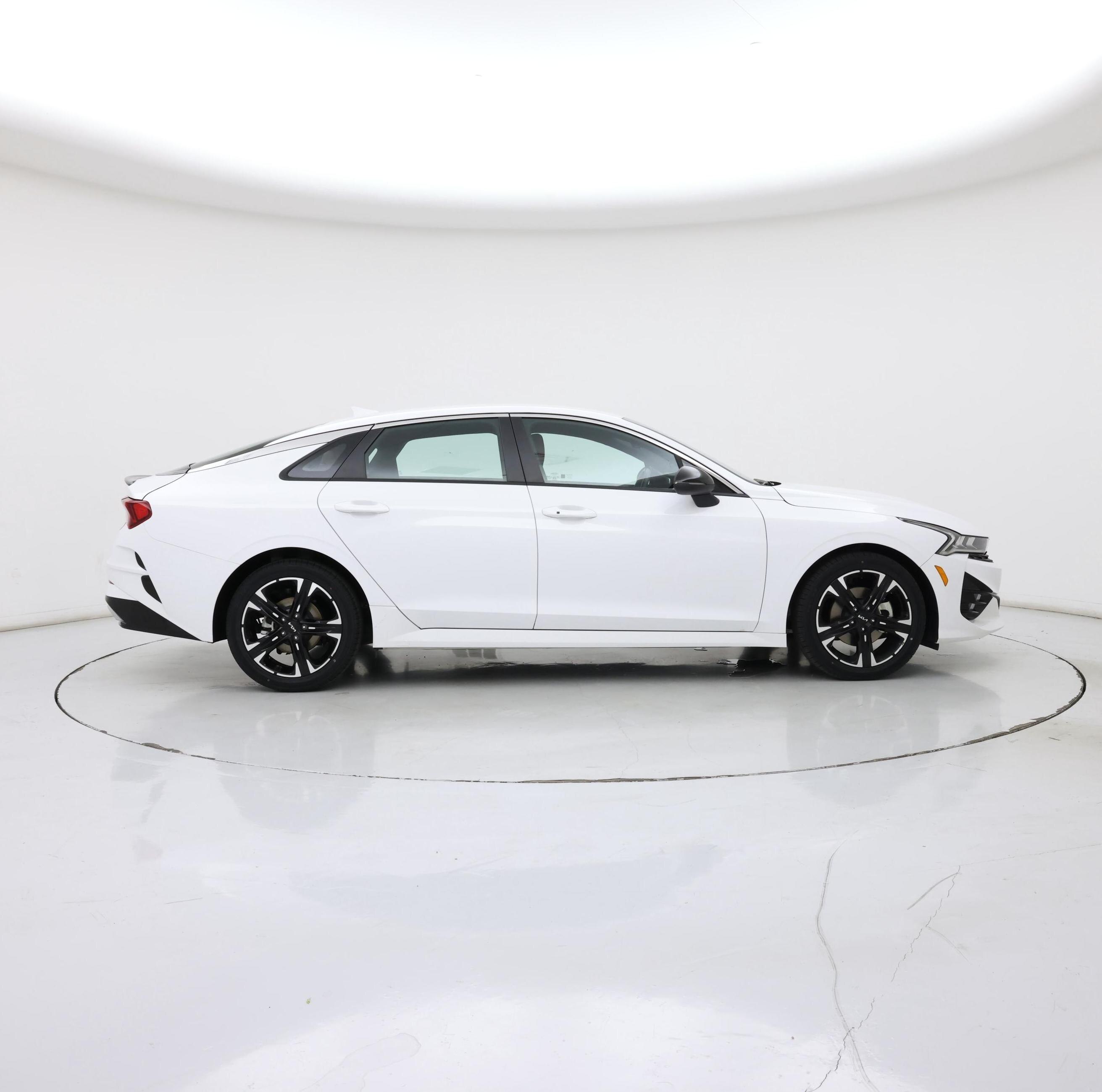 Thumbnail: 2023 Kia K5 - 7