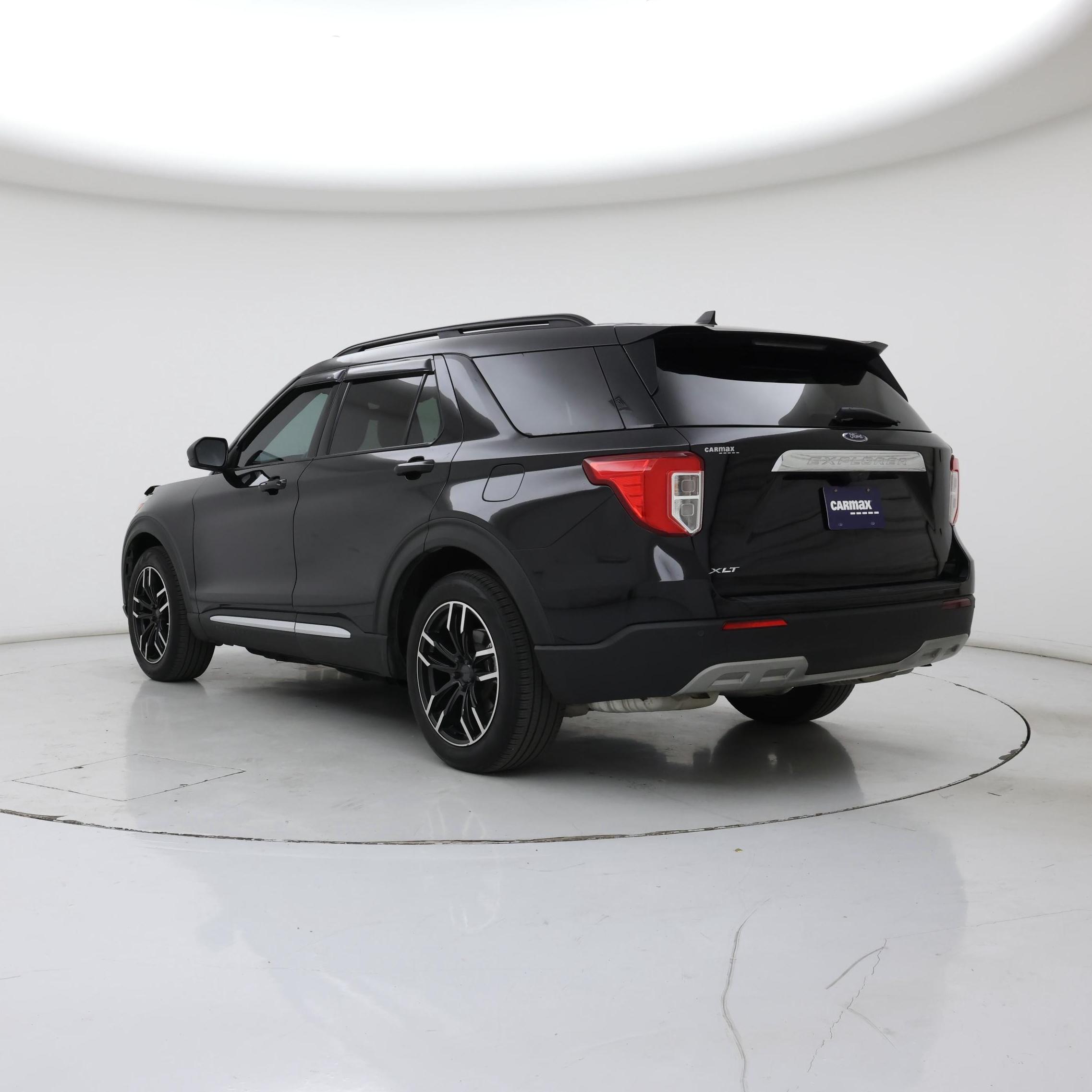 Thumbnail: 2021 Ford Explorer - 2