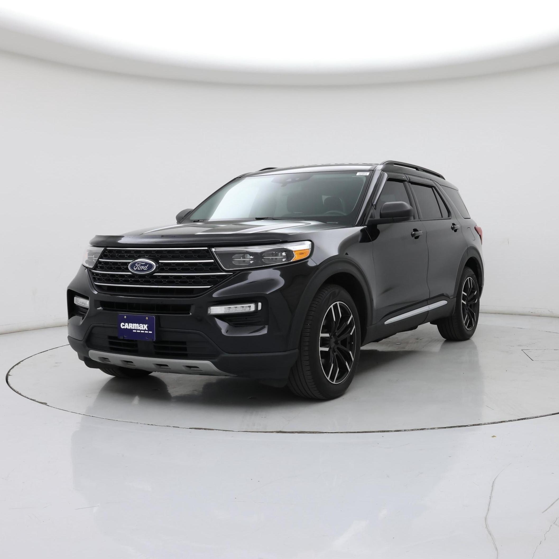 Thumbnail: 2021 Ford Explorer - 4