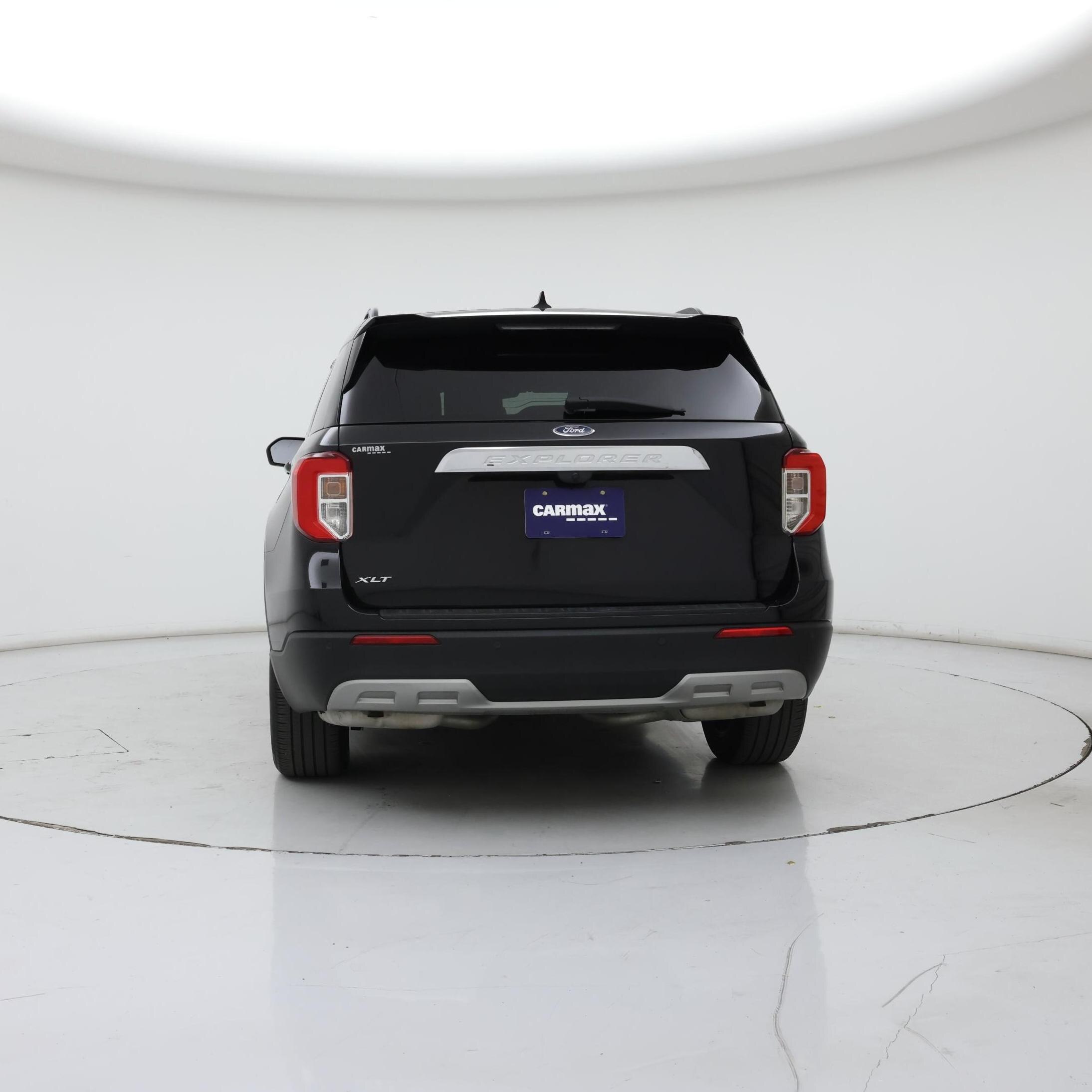 Thumbnail: 2021 Ford Explorer - 6