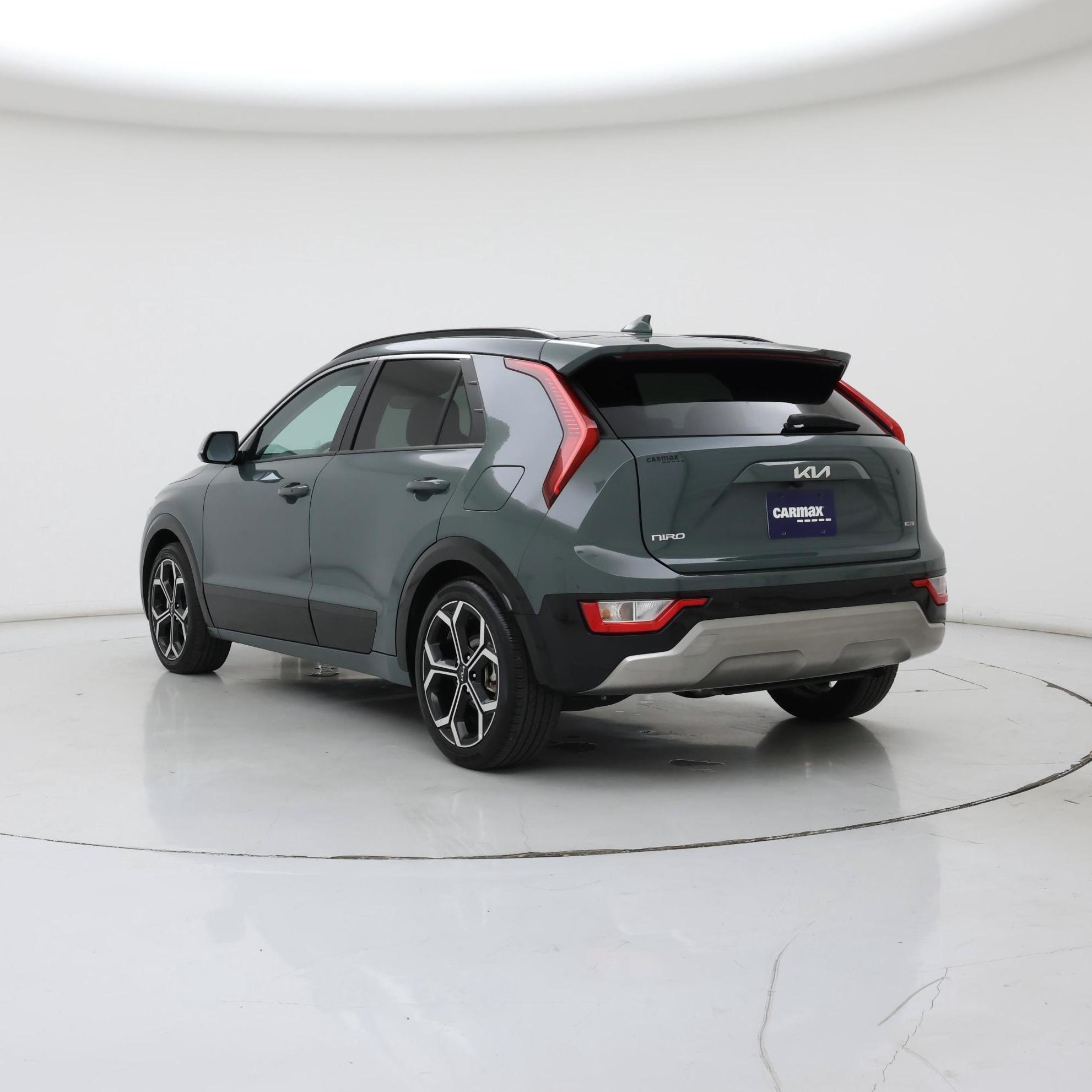 Thumbnail: 2023 Kia Niro - 2