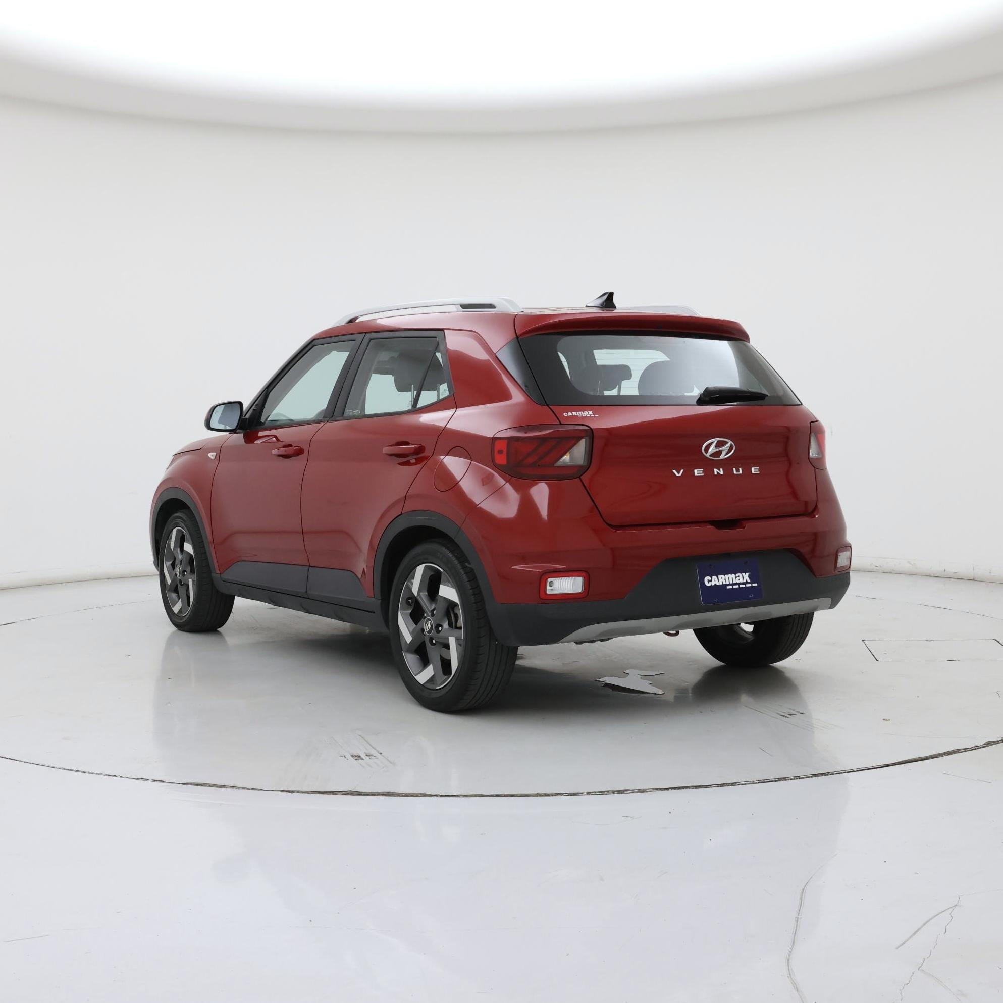 Thumbnail: 2022 Hyundai Venue - 2