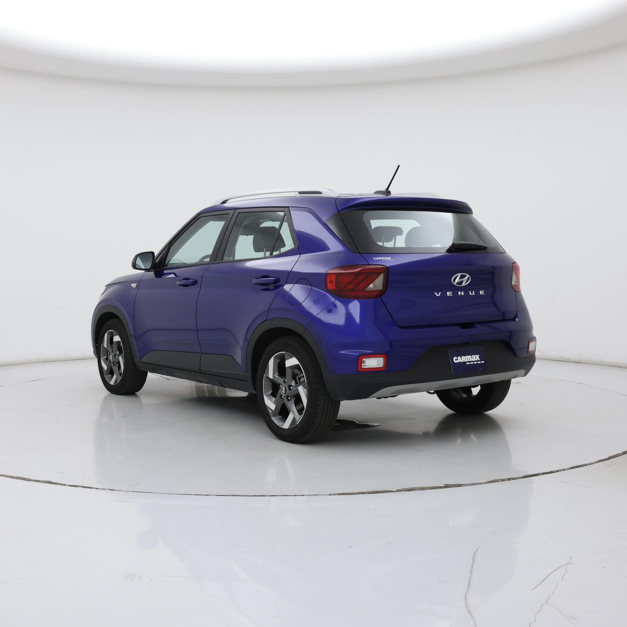 Thumbnail: 2023 Hyundai Venue - 2