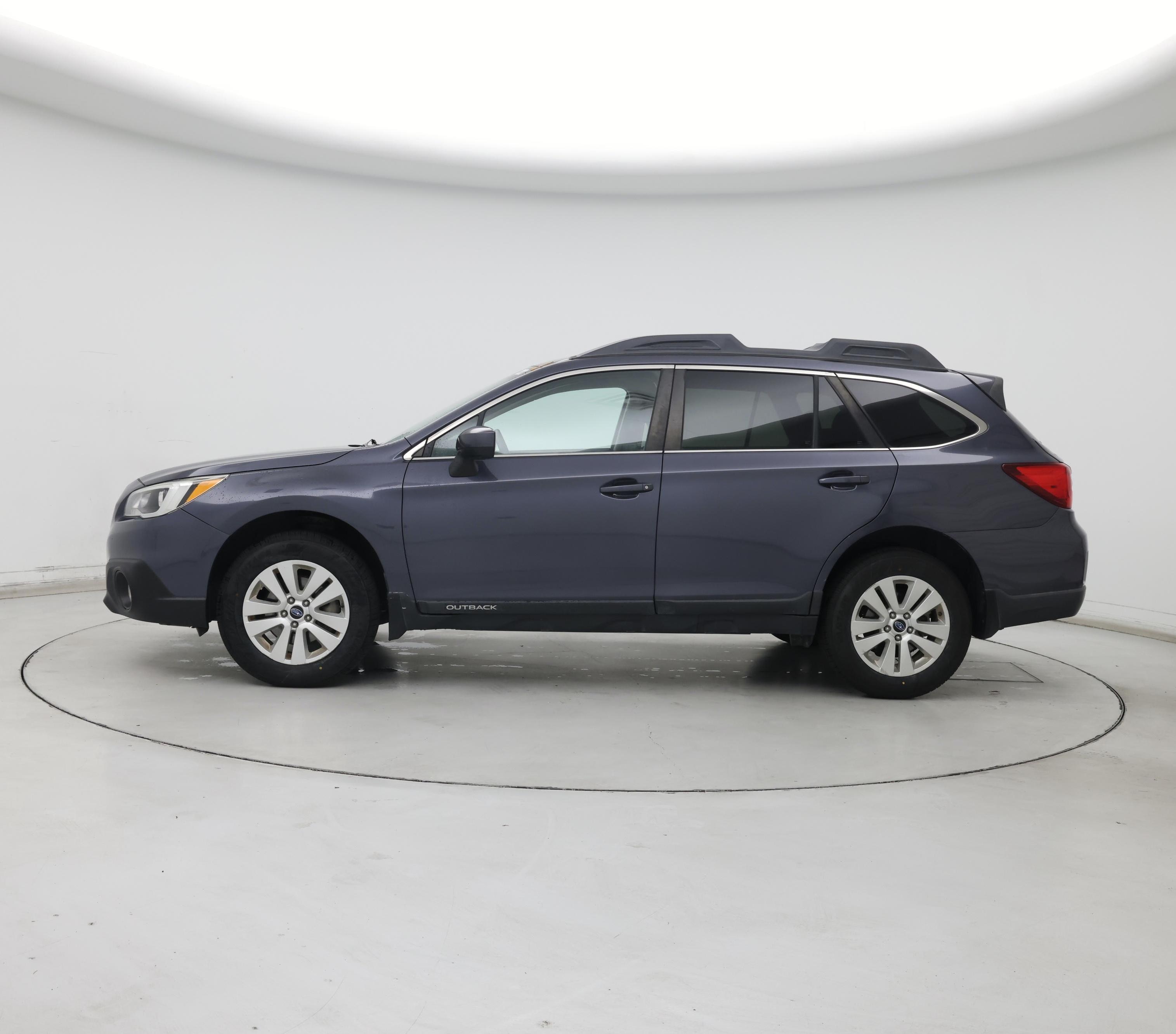 Thumbnail: 2016 Subaru Outback - 3
