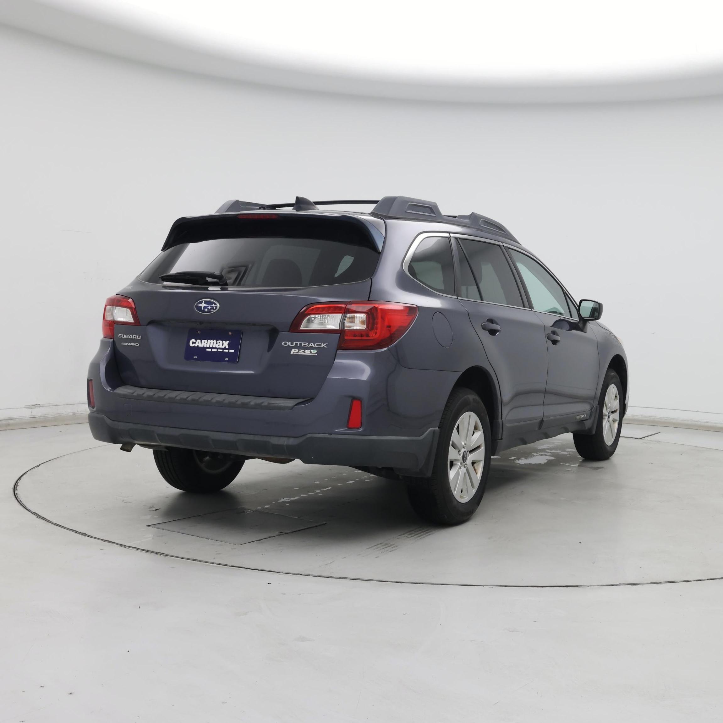 Thumbnail: 2016 Subaru Outback - 8