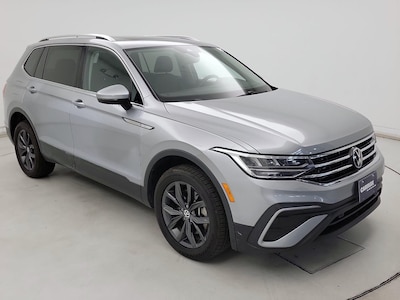 Silver 2022 Volkswagen Tiguan SE