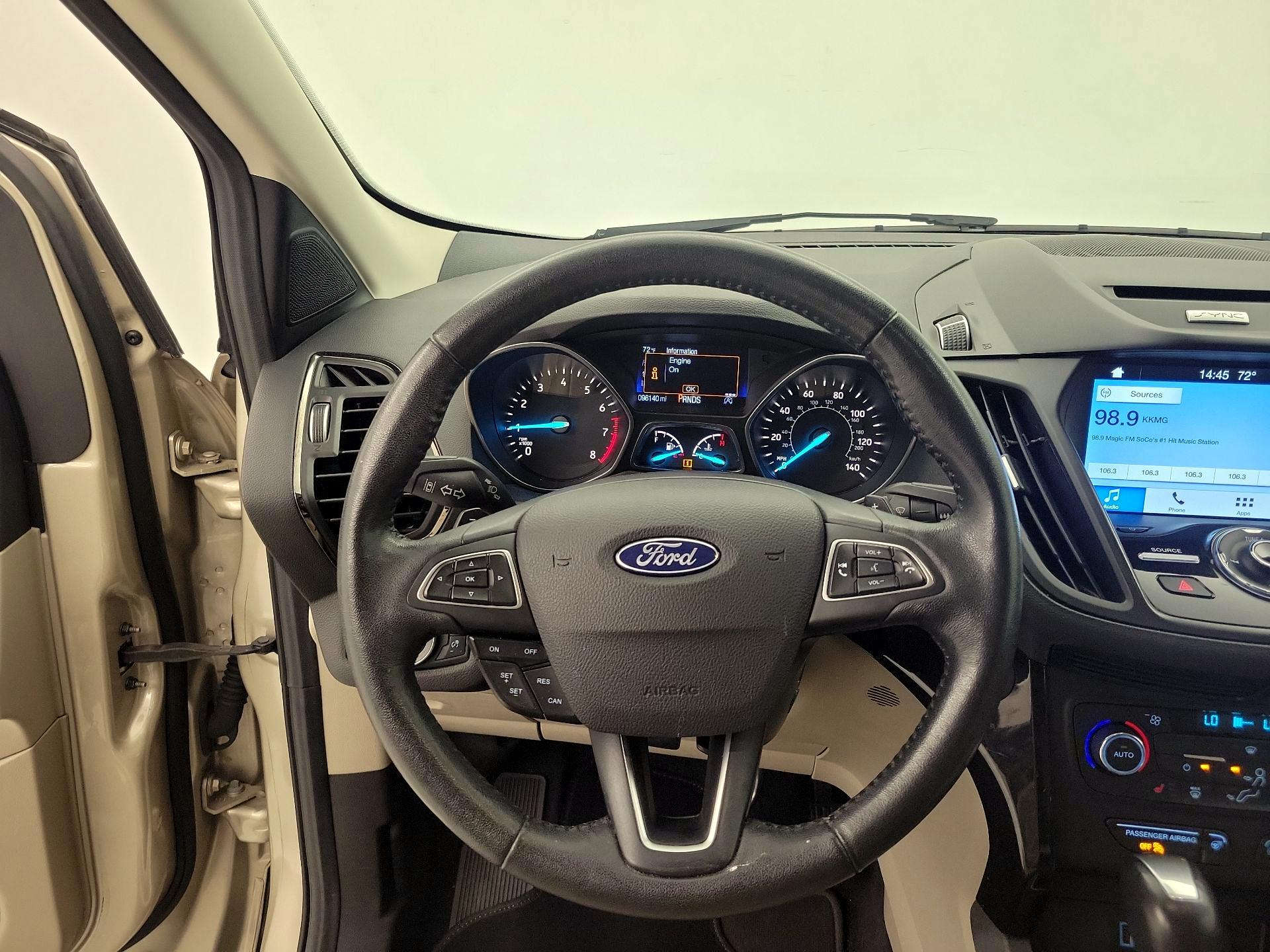 Thumbnail: 2017 Ford Escape - 10