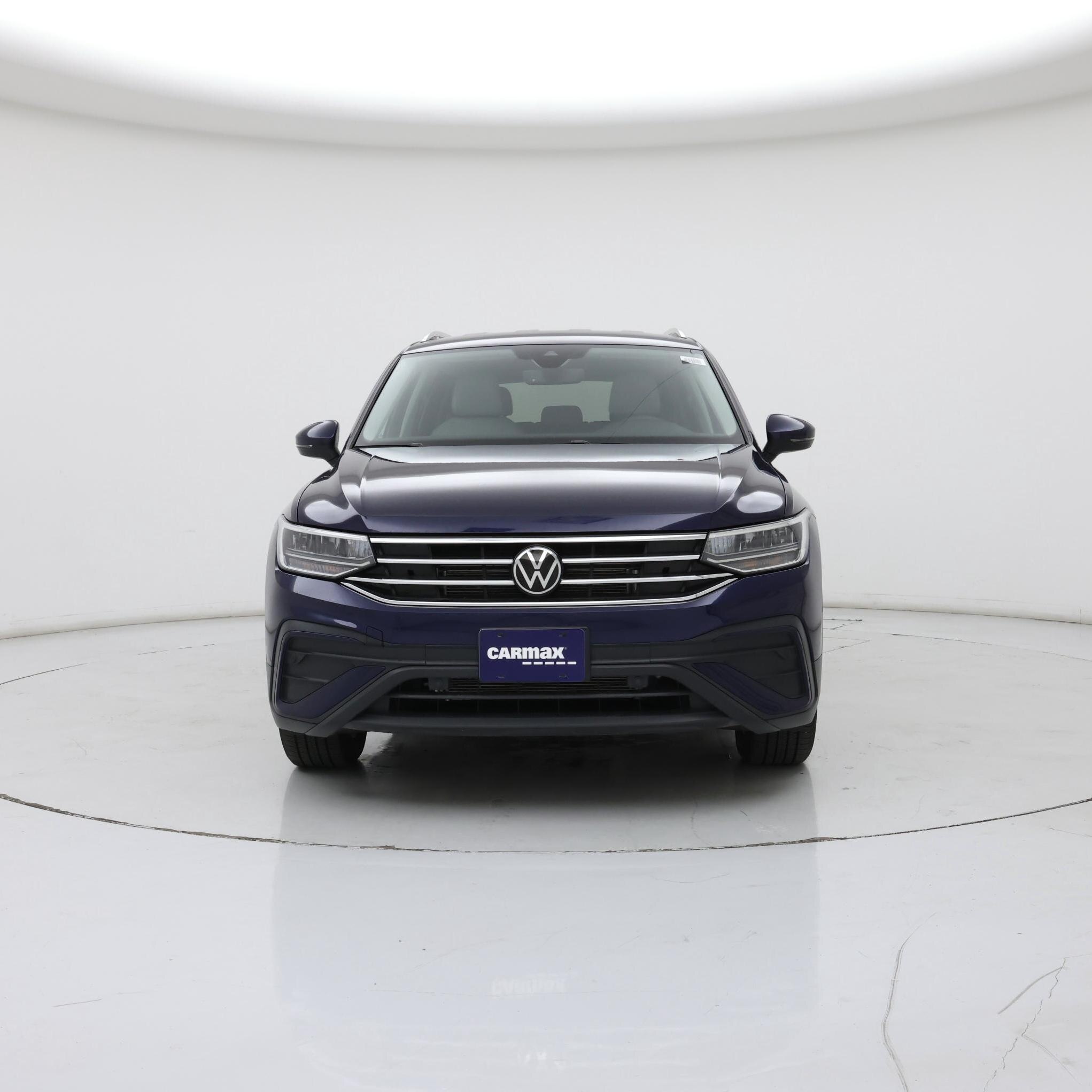 Thumbnail: 2023 Volkswagen Tiguan - 5