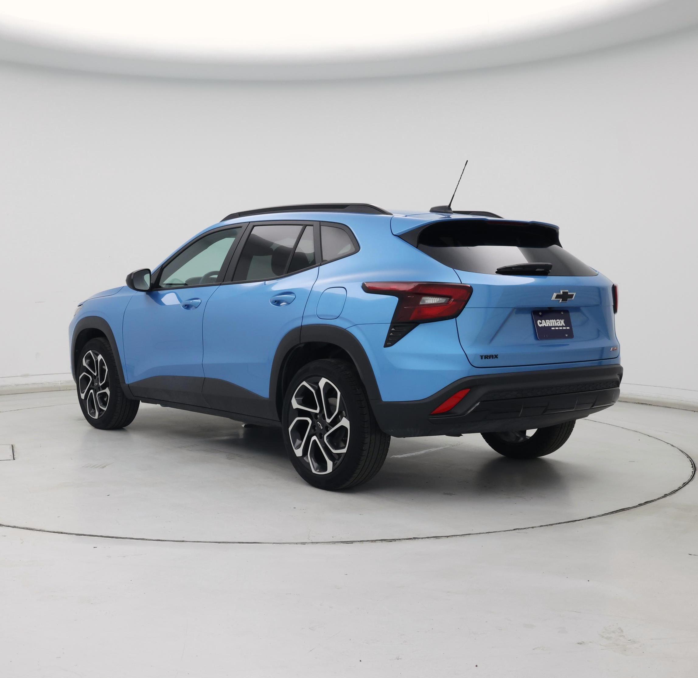 Thumbnail: 2025 Chevrolet Trax - 2