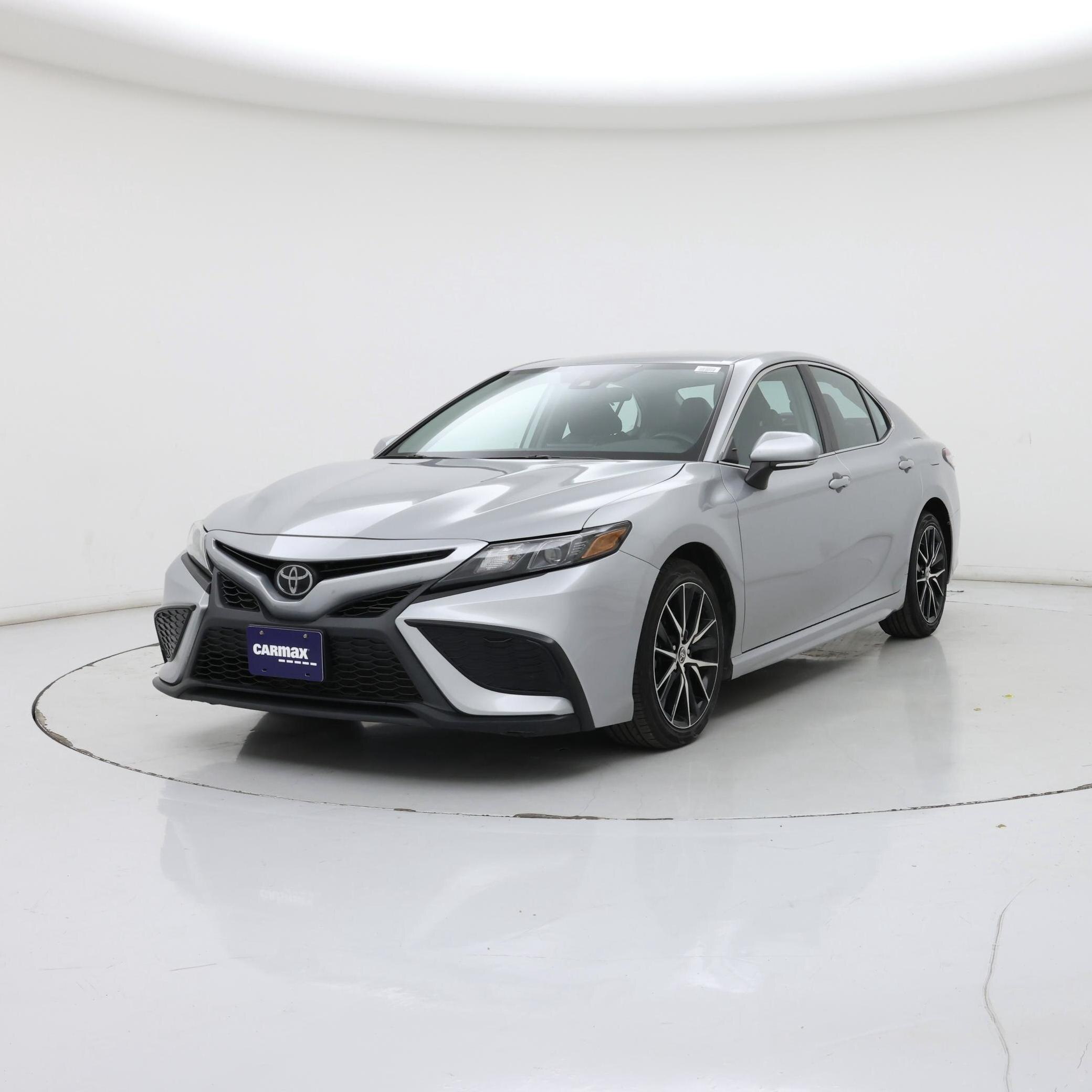 Thumbnail: 2022 Toyota Camry - 4