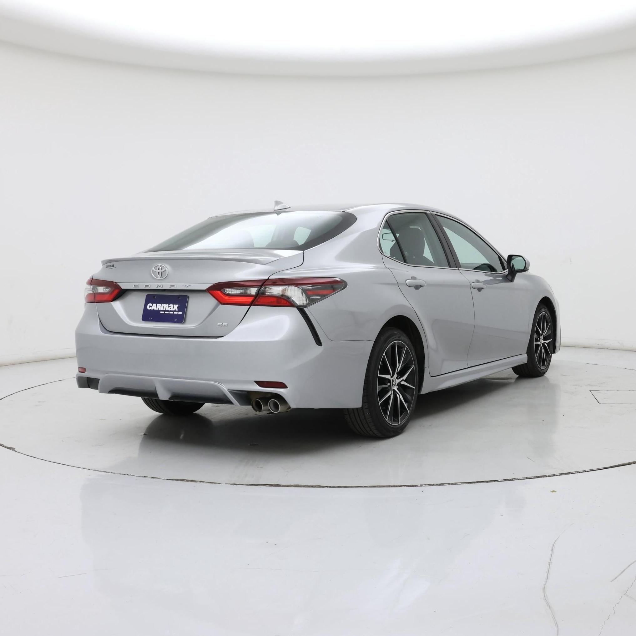 Thumbnail: 2022 Toyota Camry - 8