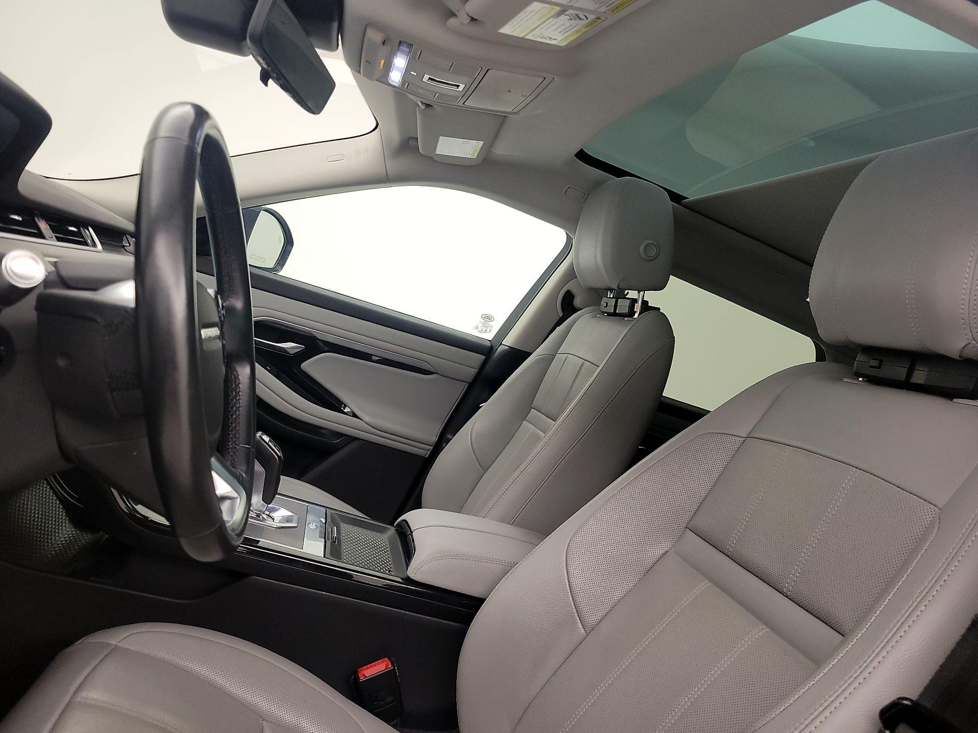Thumbnail: 2020 Land Rover Range Rover Evoque - 19