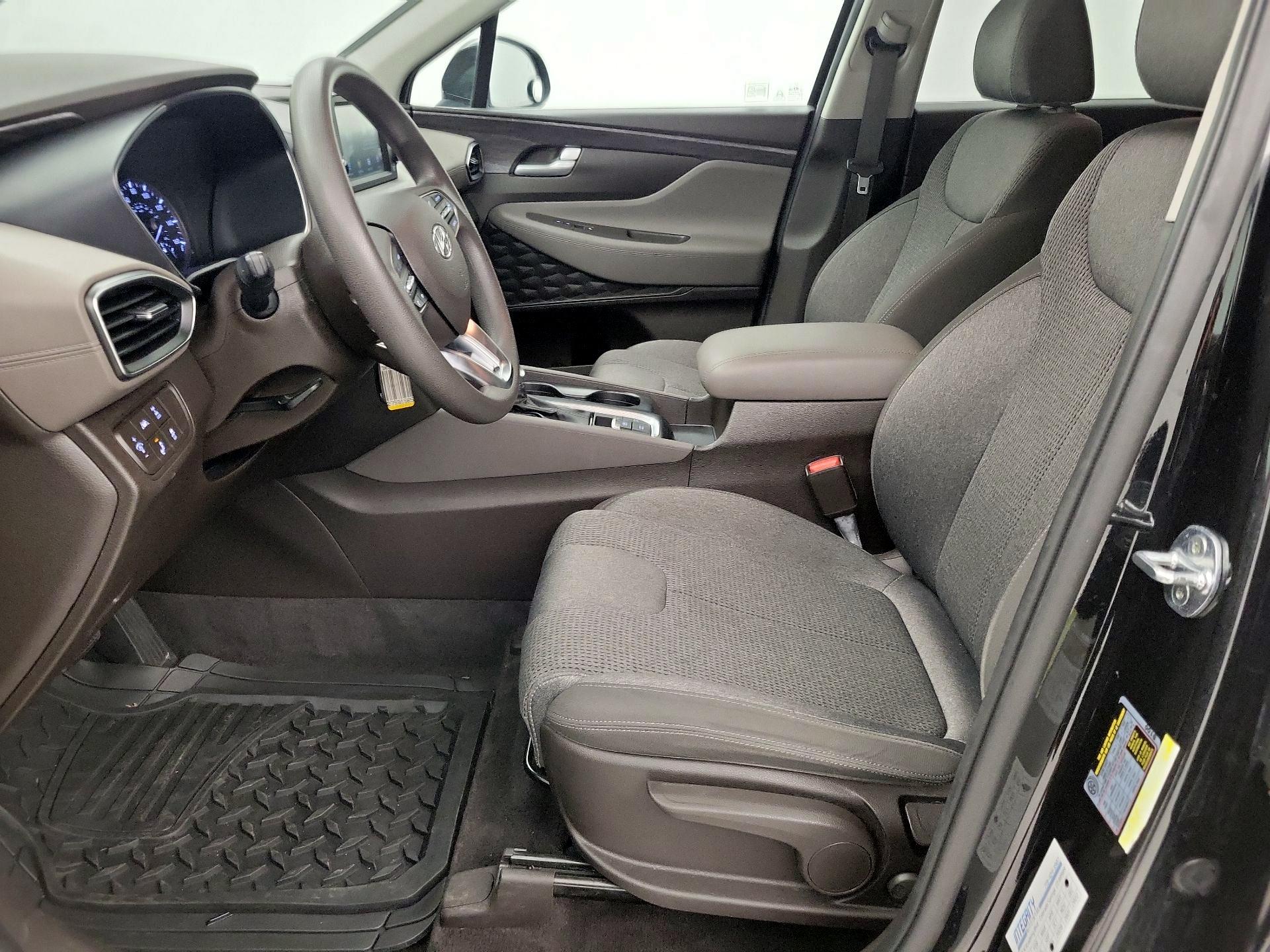 Thumbnail: 2019 Hyundai Santa Fe - 9