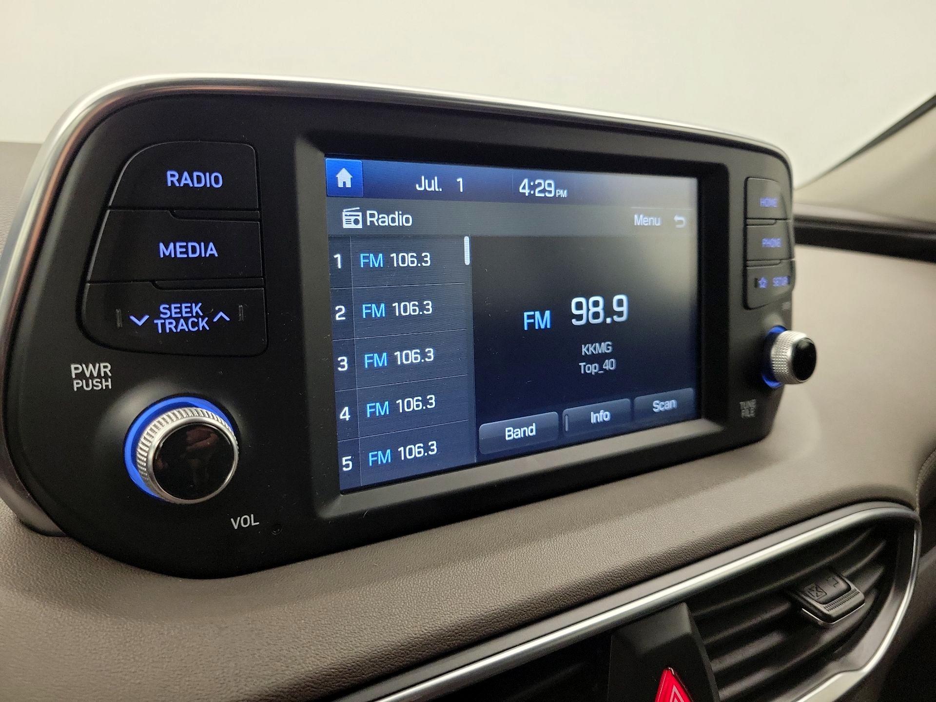Thumbnail: 2019 Hyundai Santa Fe - 13