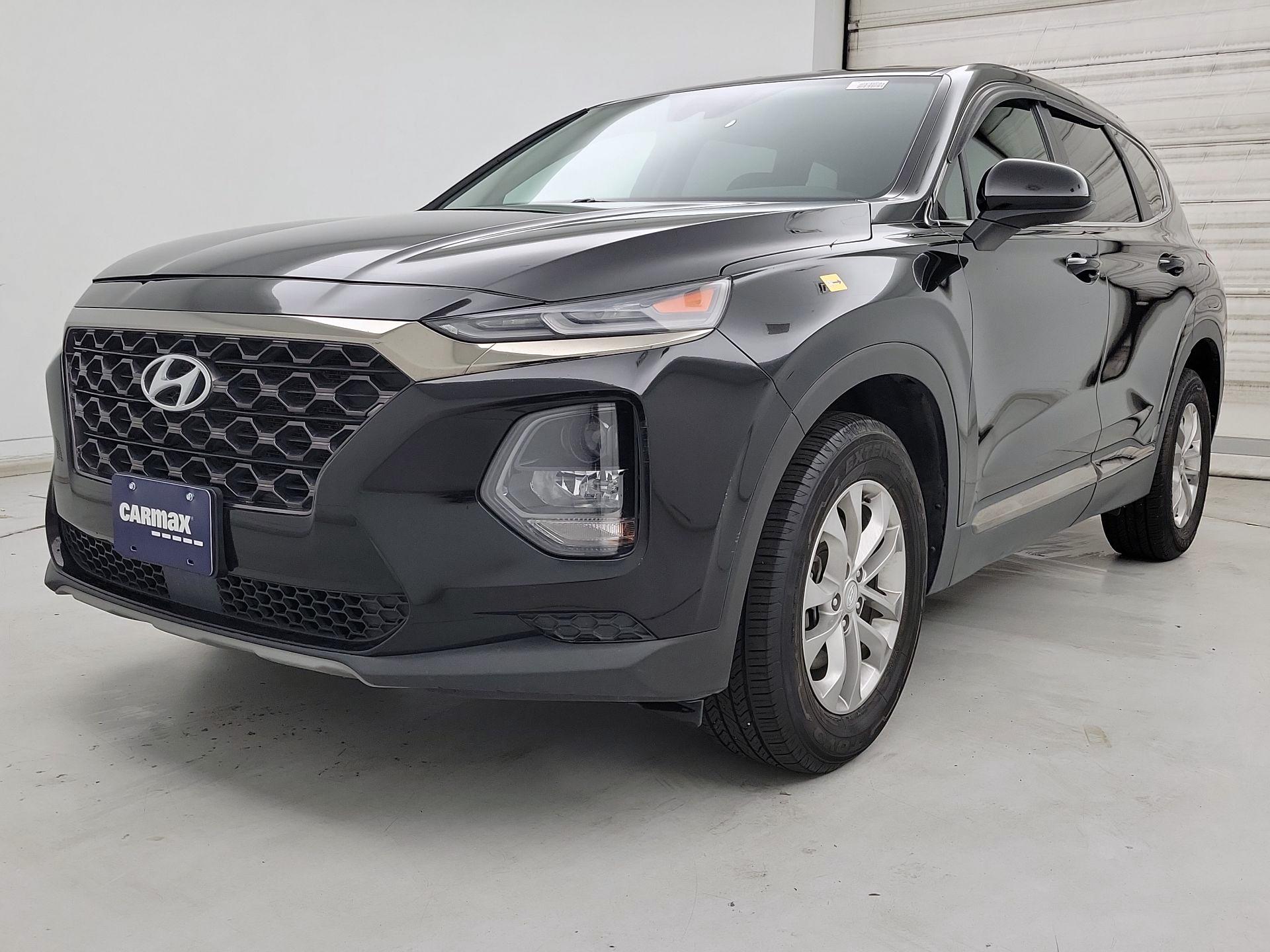 Thumbnail: 2019 Hyundai Santa Fe - 3