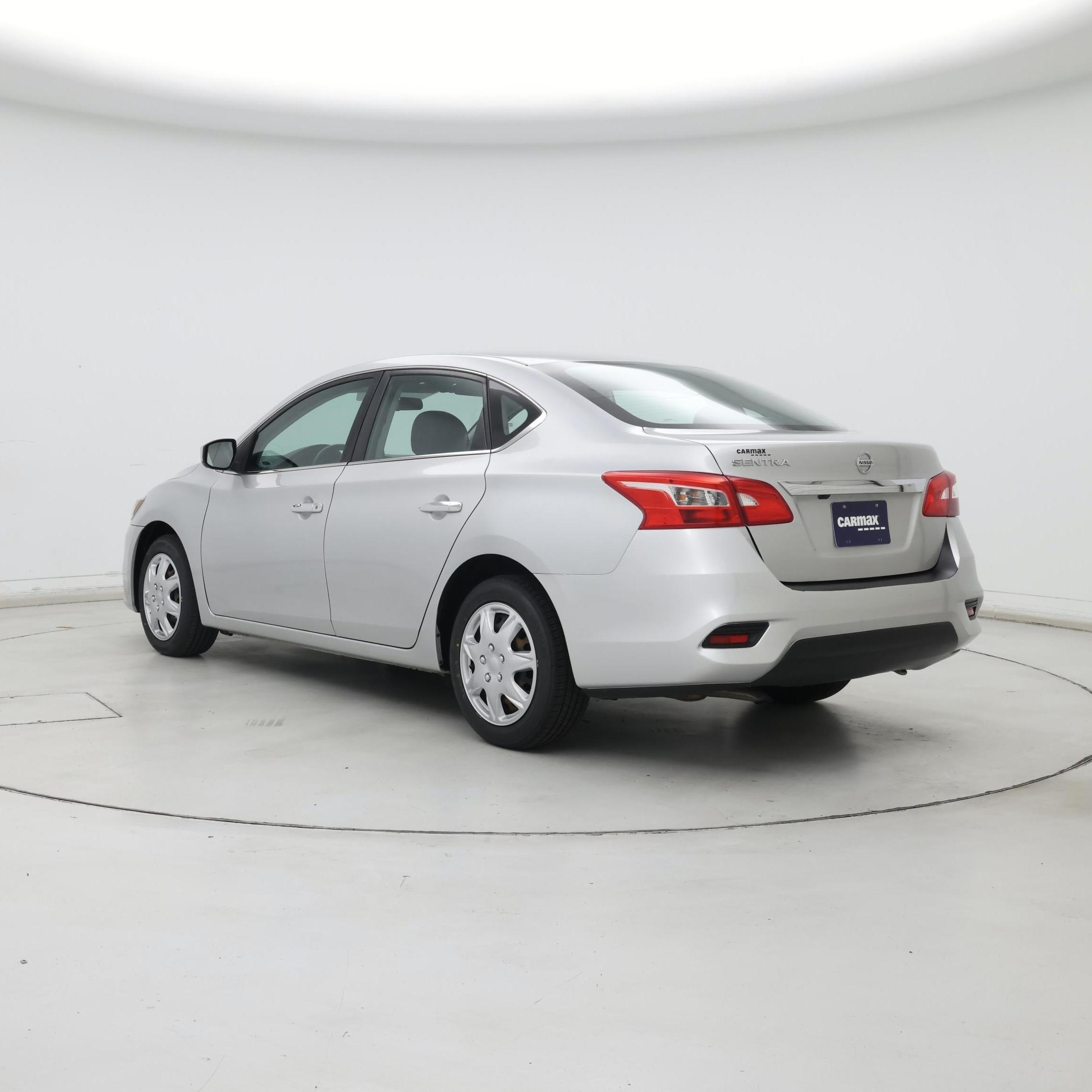 Thumbnail: 2018 Nissan Sentra - 2