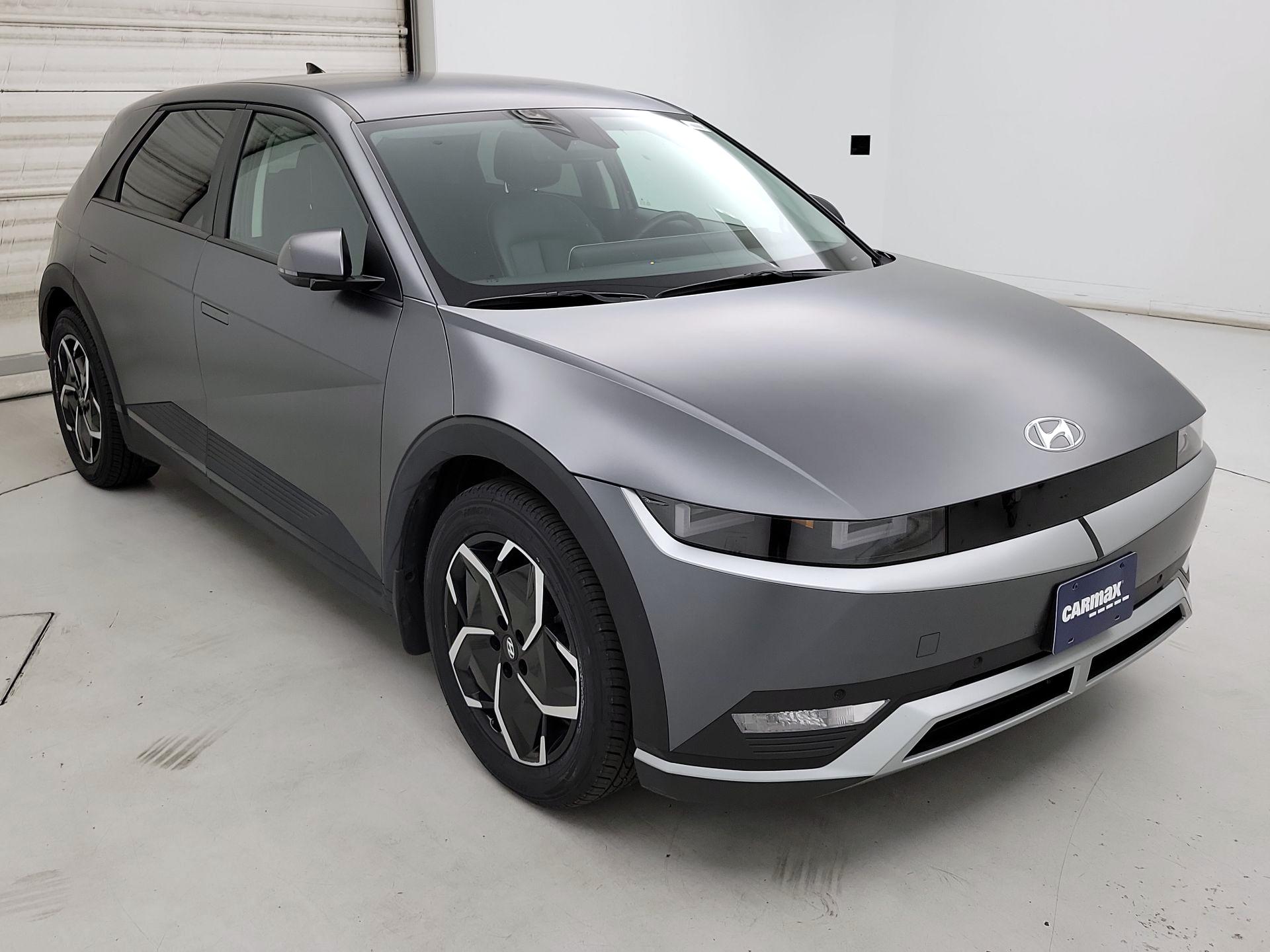 Thumbnail: 2023 Hyundai Ioniq 5 - 1