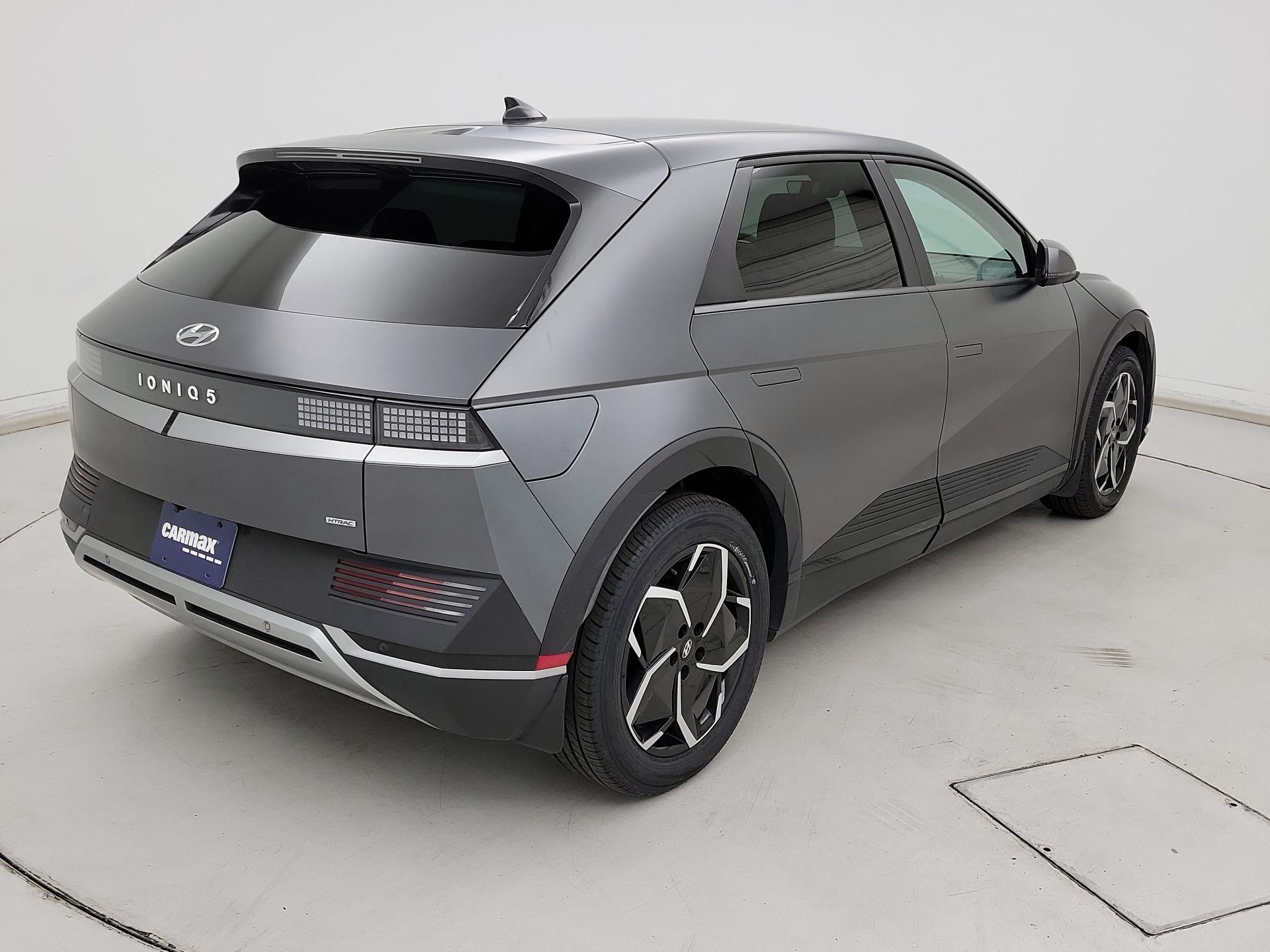 Thumbnail: 2023 Hyundai Ioniq 5 - 5