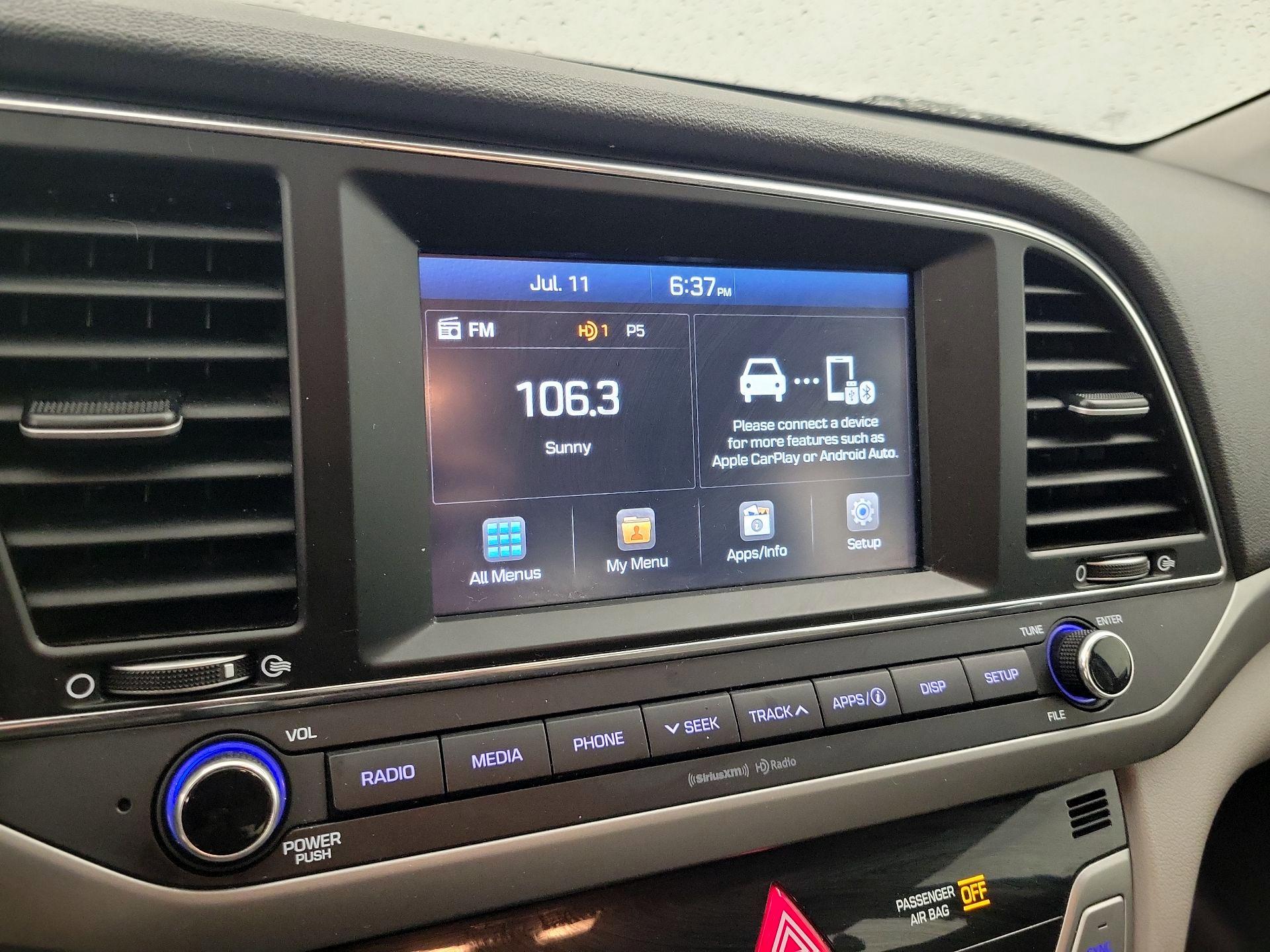 Thumbnail: 2017 Hyundai Elantra - 15