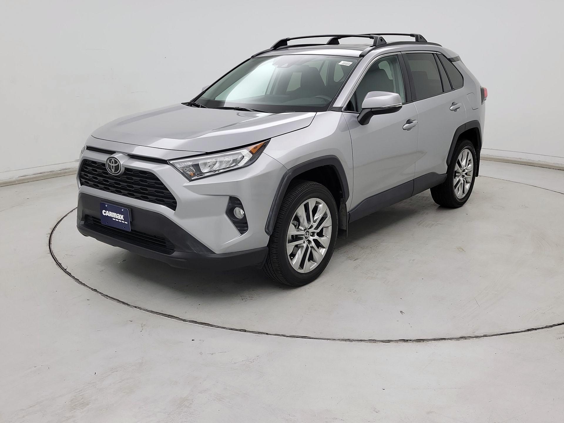 Thumbnail: 2021 Toyota RAV4 - 3